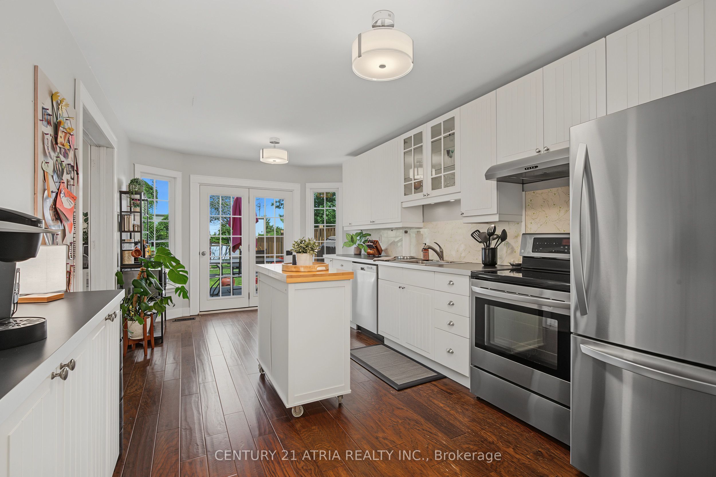 6 Burnham Boulevard Property Photo 15
