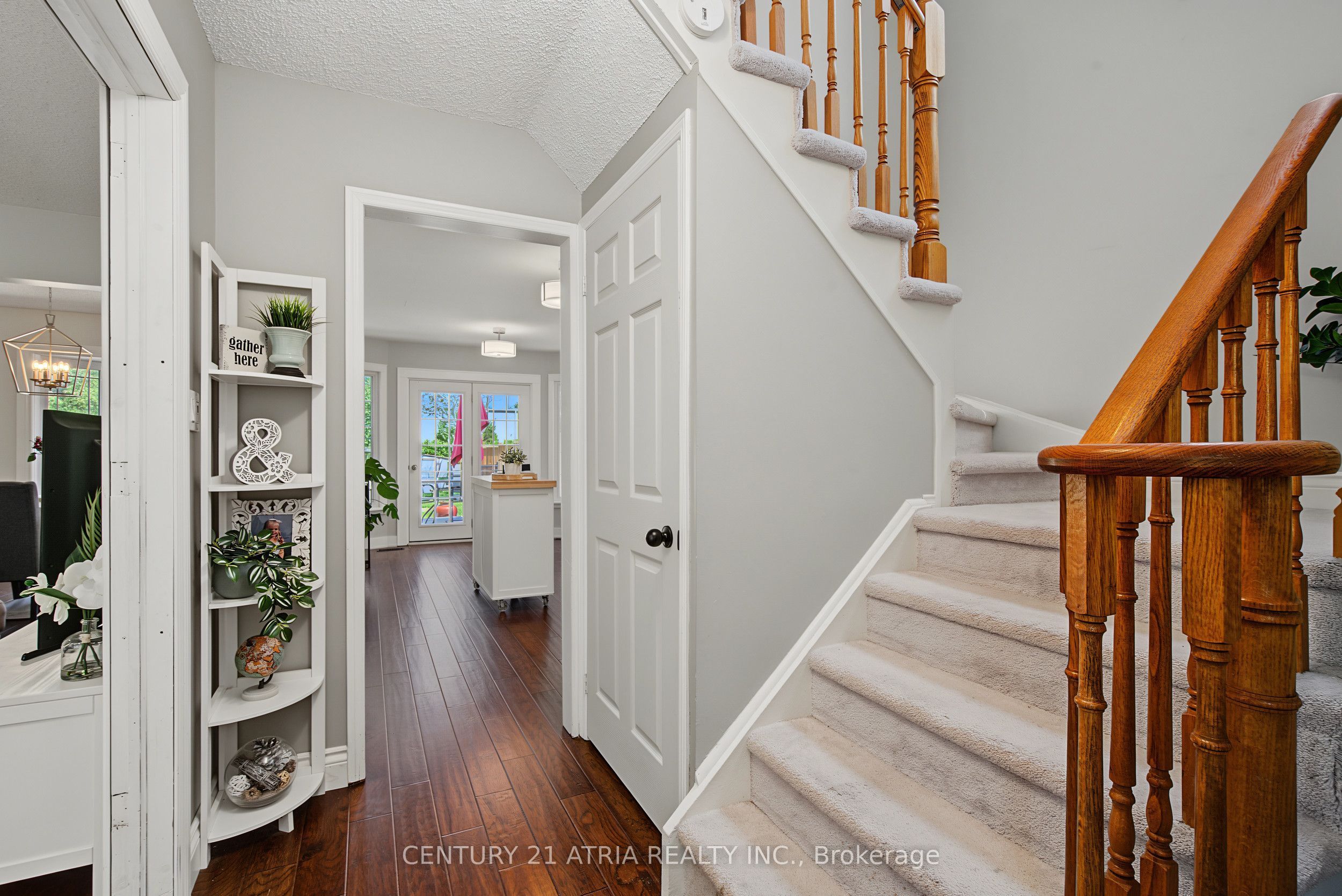 6 Burnham Boulevard Property Photo 17