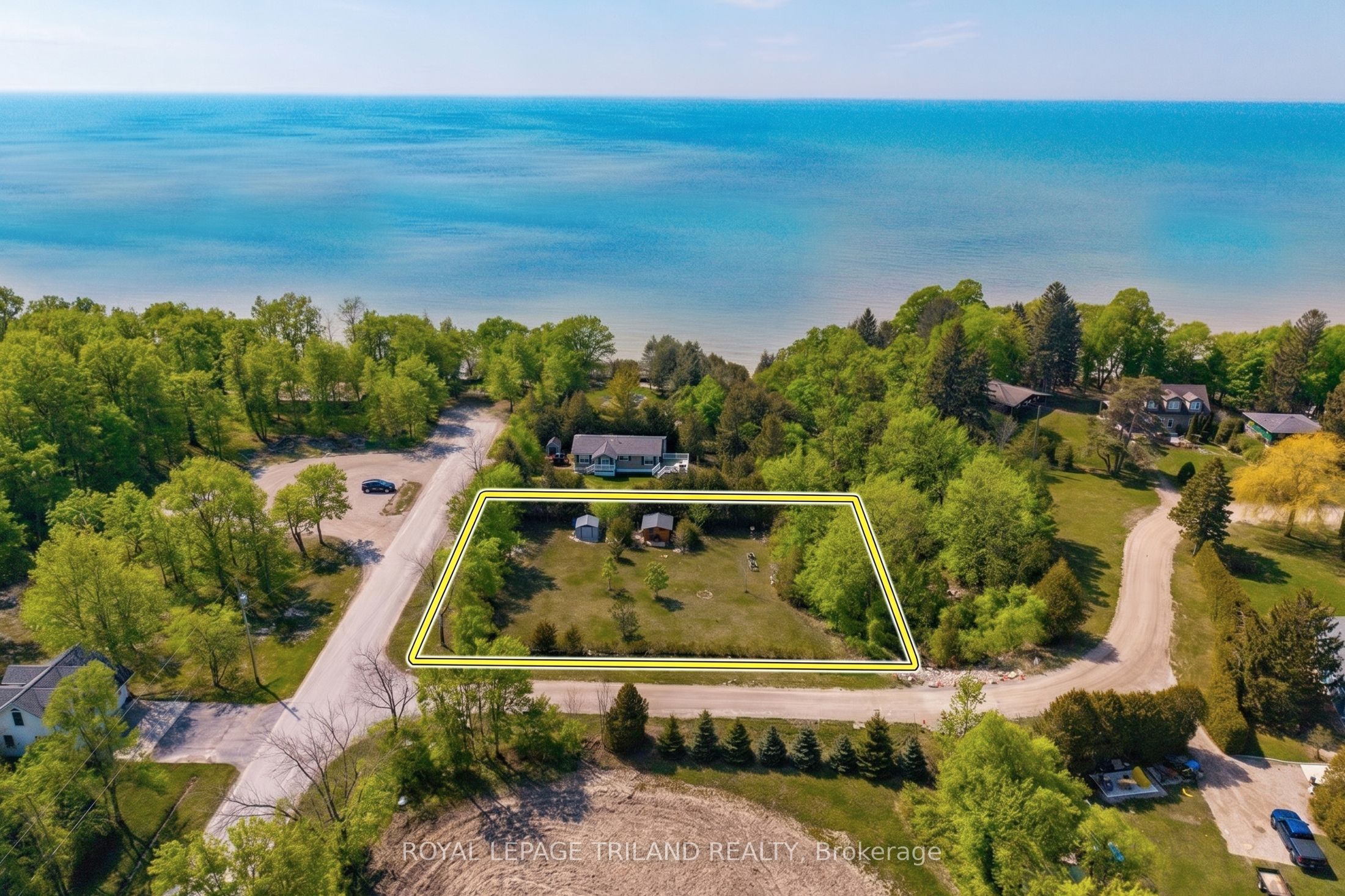 33714 Pavilion Road Property Photo 1