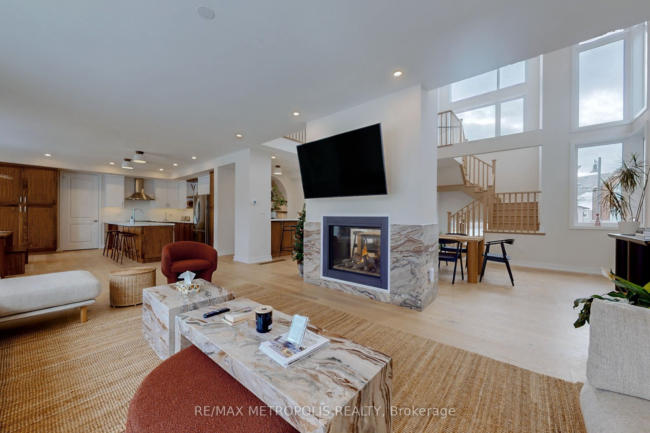 104 Stoneleigh Drive Property Photo 6