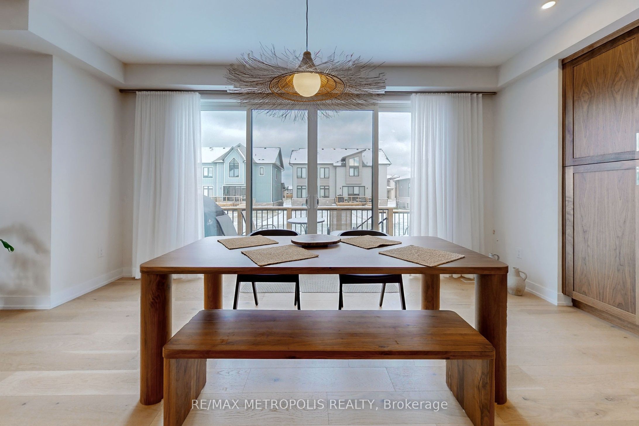 104 Stoneleigh Drive Property Photo 14