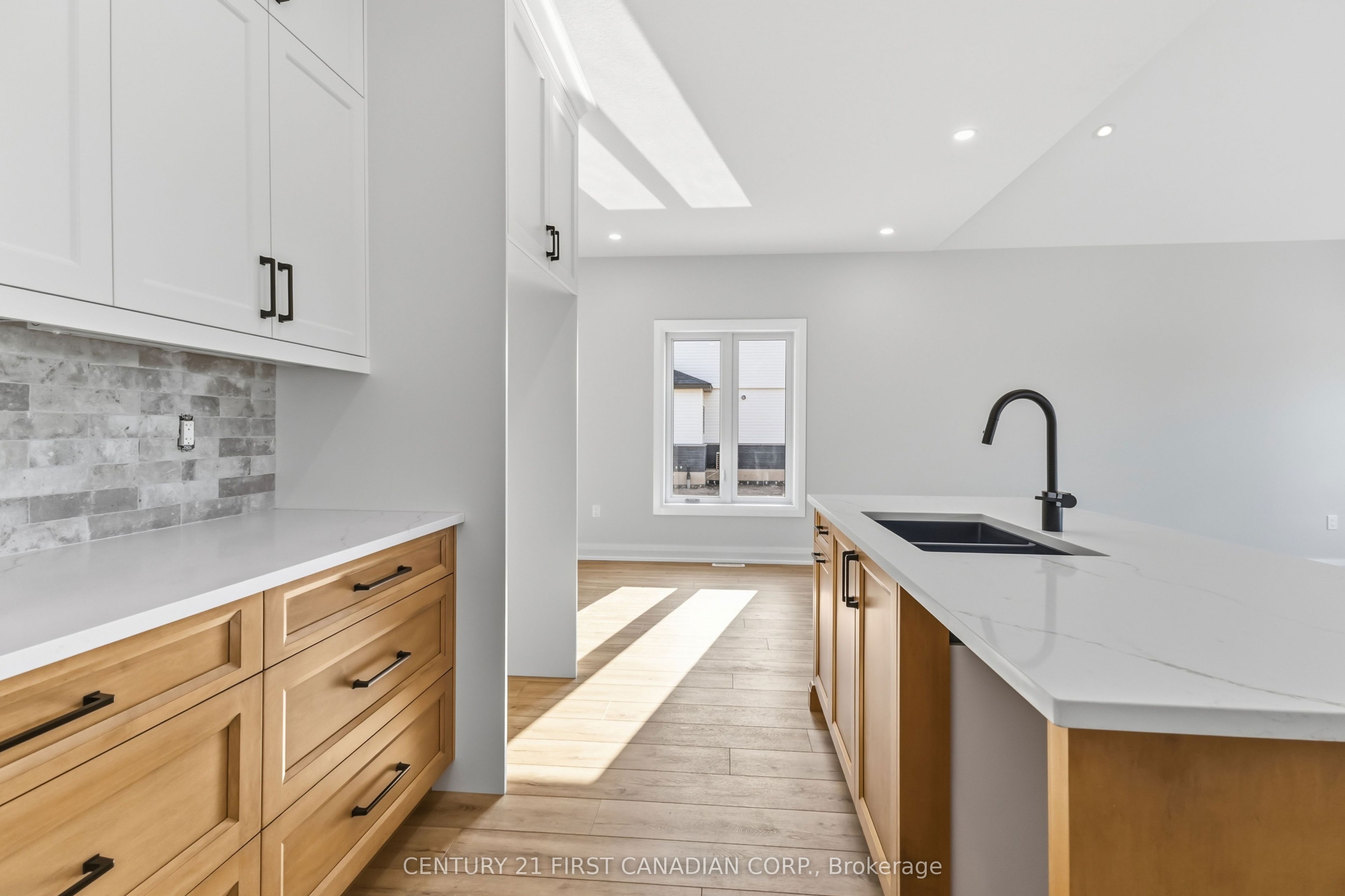 115 Addison Avenue Property Photo 10