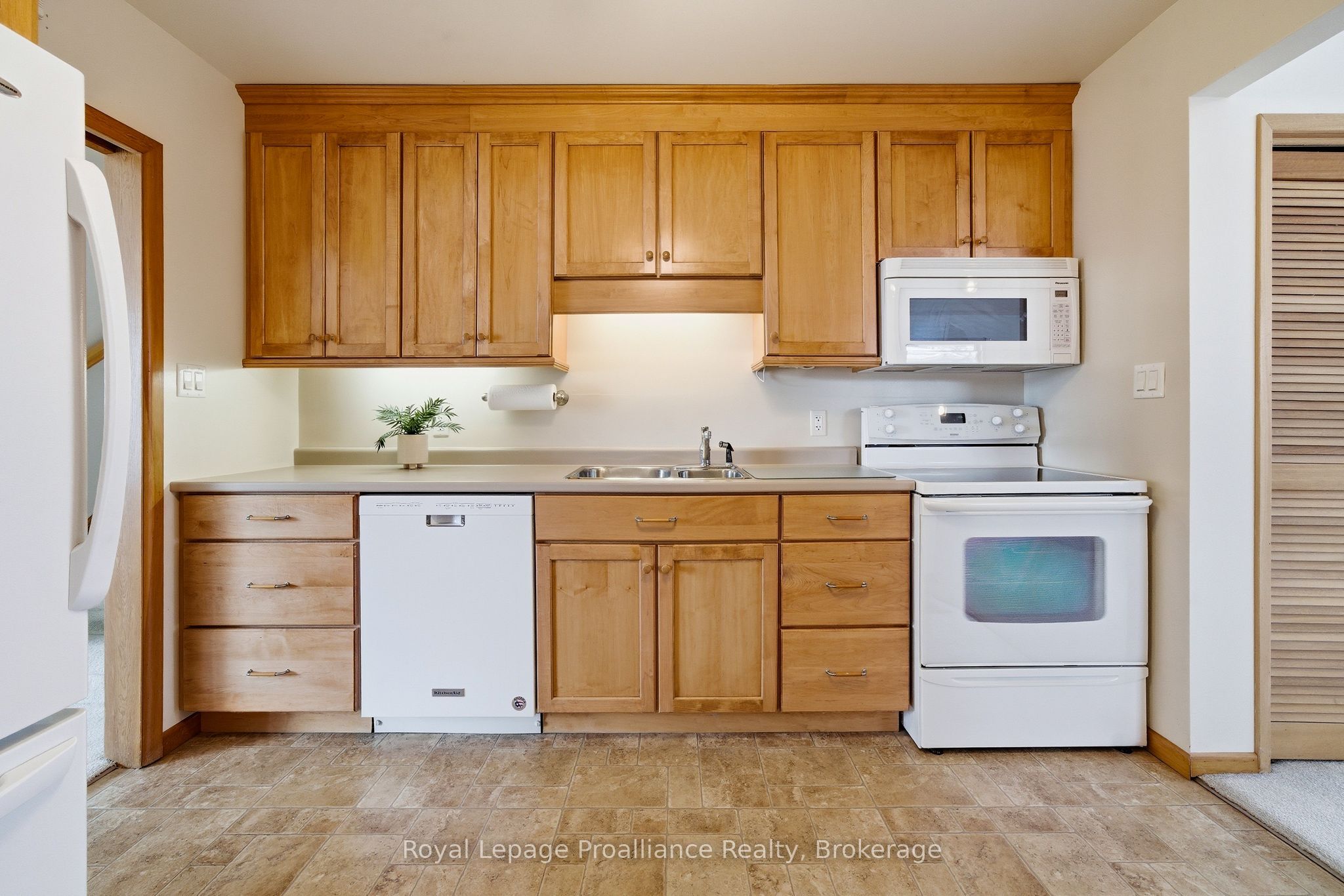 46 Edgehill Road Property Photo 13