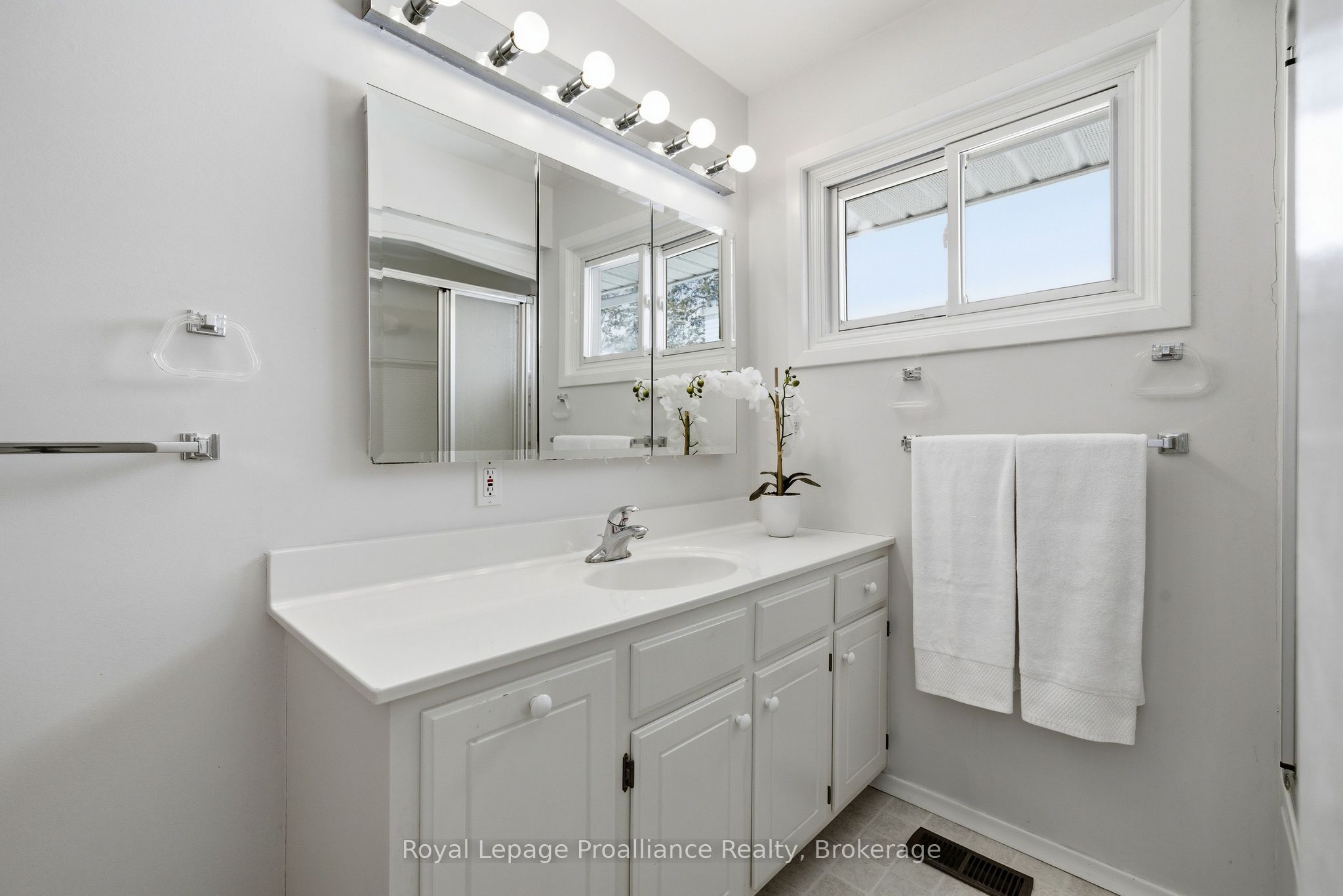 46 Edgehill Road Property Photo 29