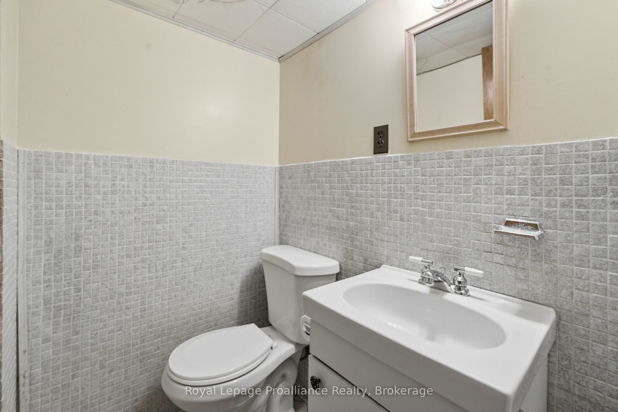 46 Edgehill Road Property Photo 32