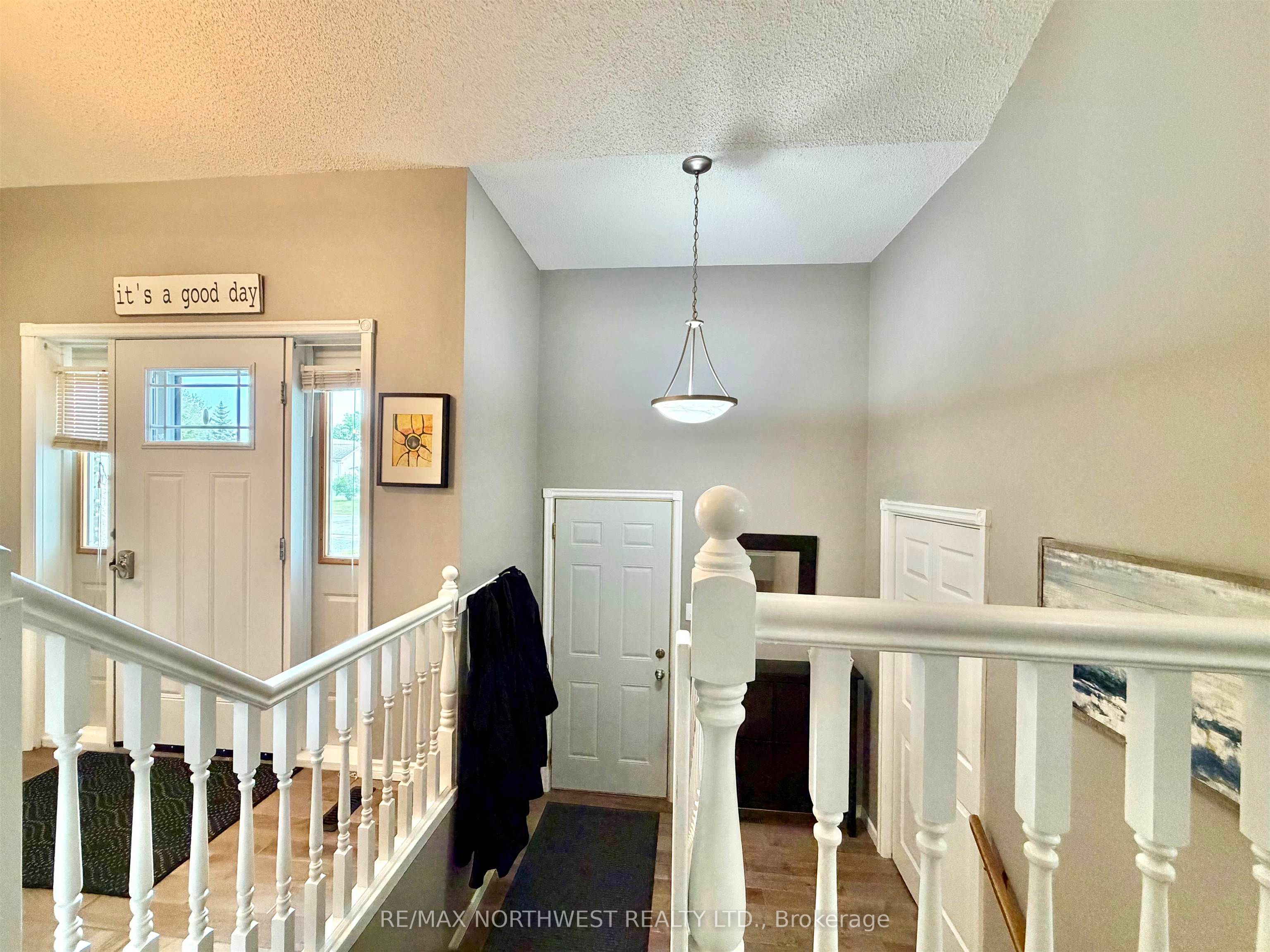 1708 Lyndy Place Property Photo 22