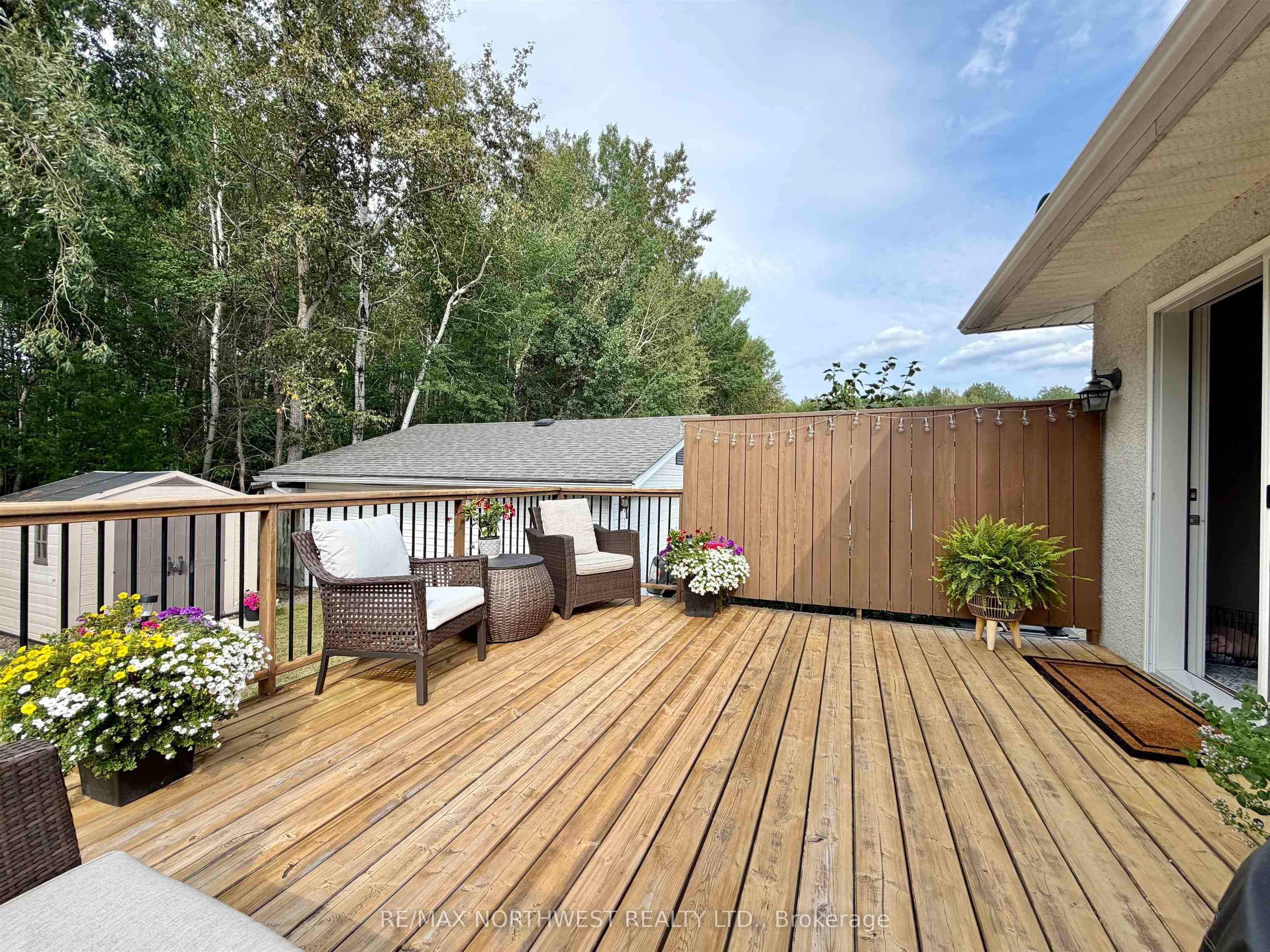 1708 Lyndy Place Property Photo 33