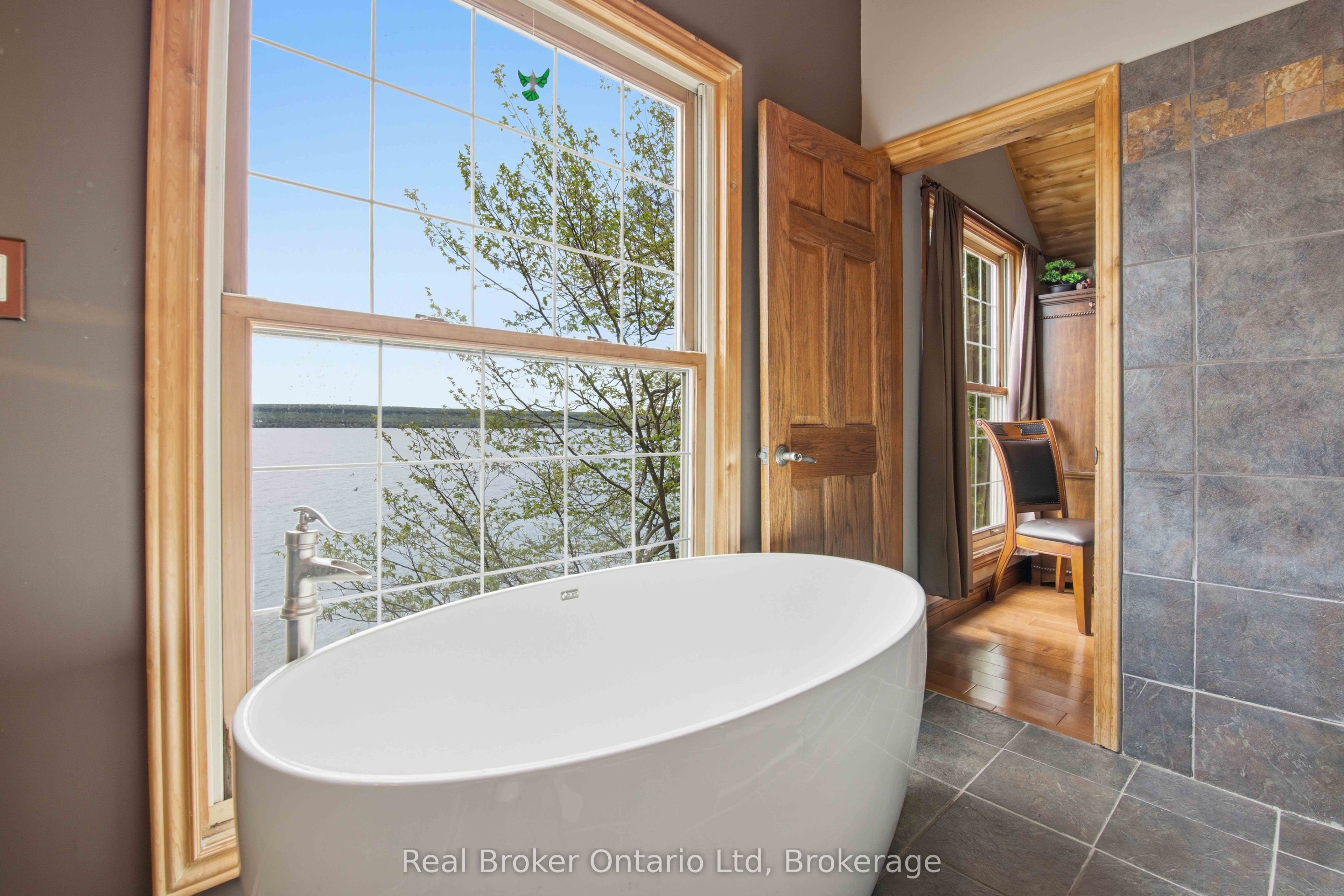 574 Mallory Beach Road Property Photo 19
