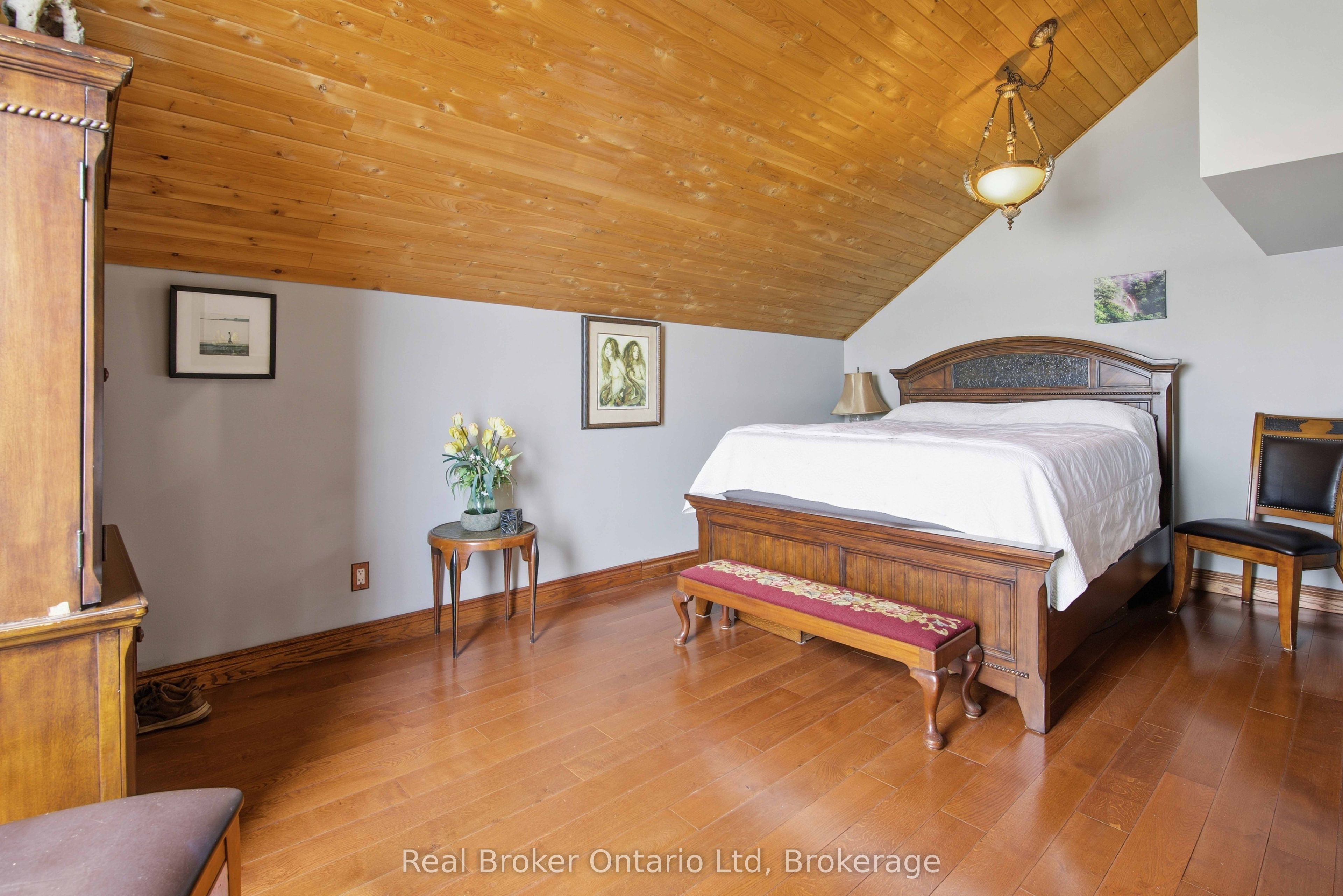 574 Mallory Beach Road Property Photo 20