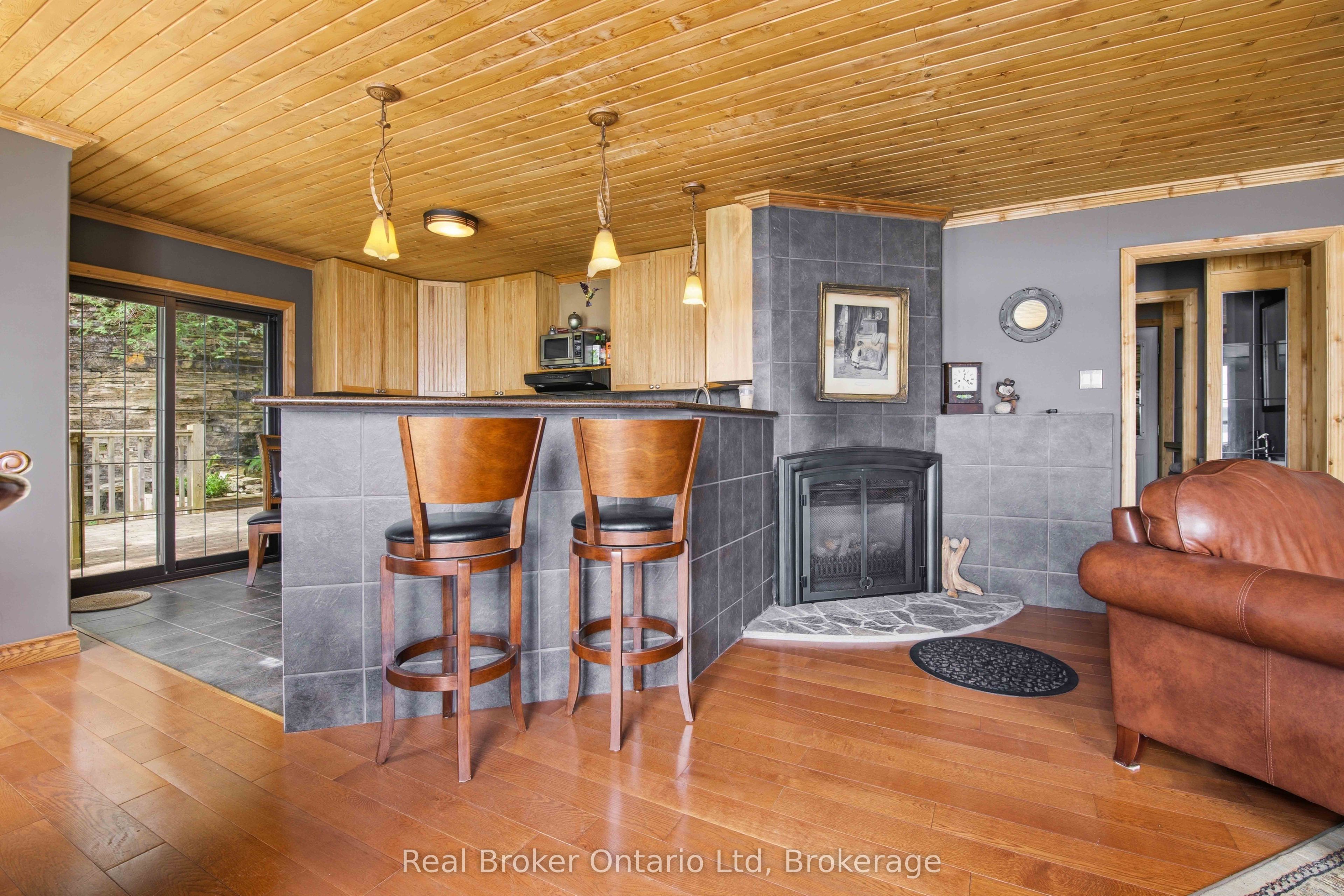 574 Mallory Beach Road Property Photo 26