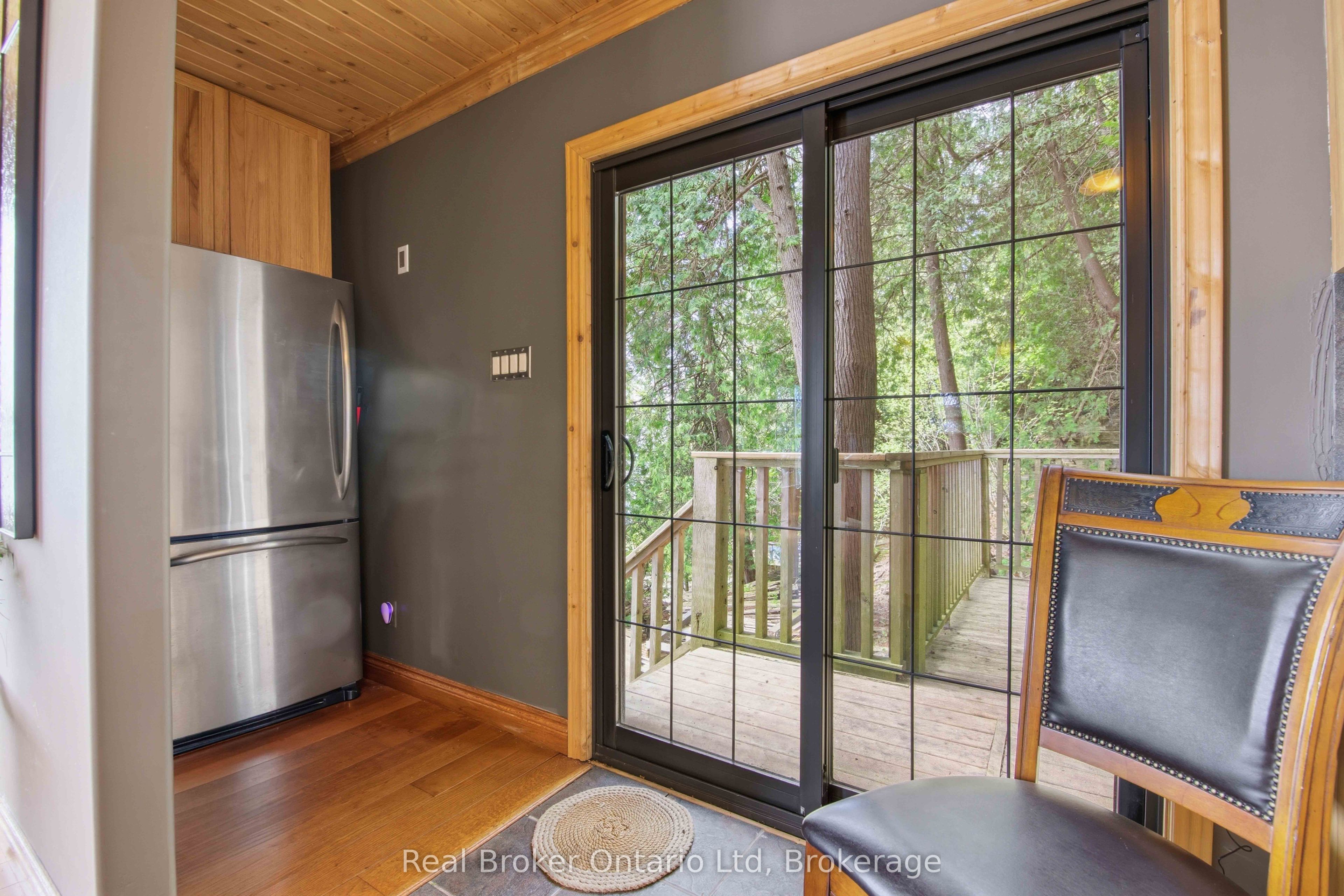 574 Mallory Beach Road Property Photo 29