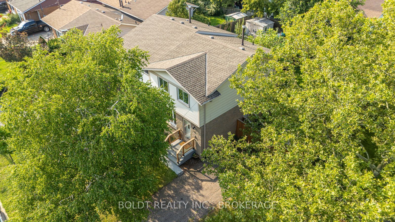 47 Brackencrest Road Property Photo 1