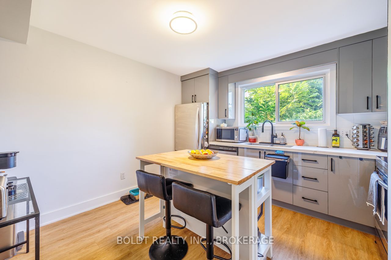 47 Brackencrest Road Property Photo 4