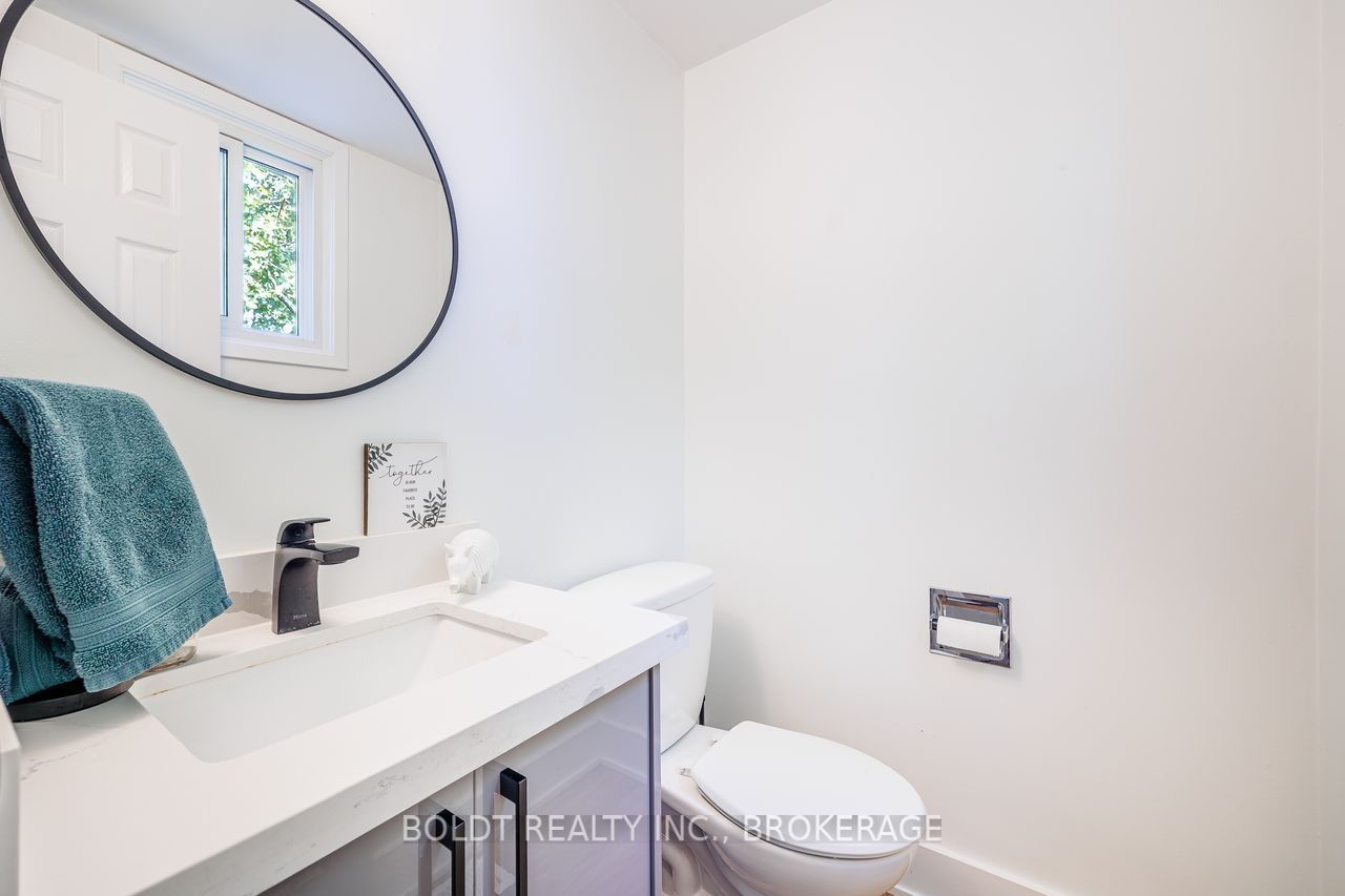 47 Brackencrest Road Property Photo 8