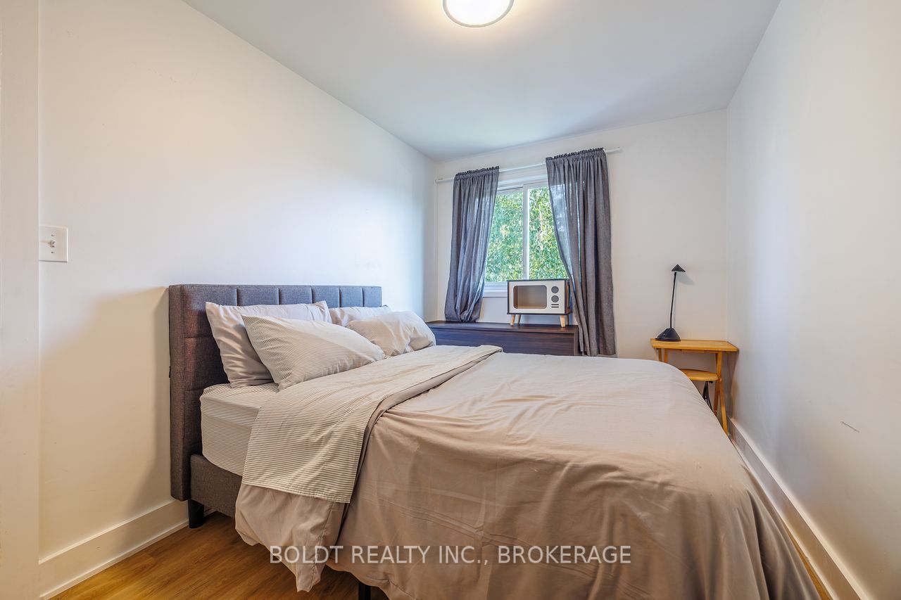 47 Brackencrest Road Property Photo 11