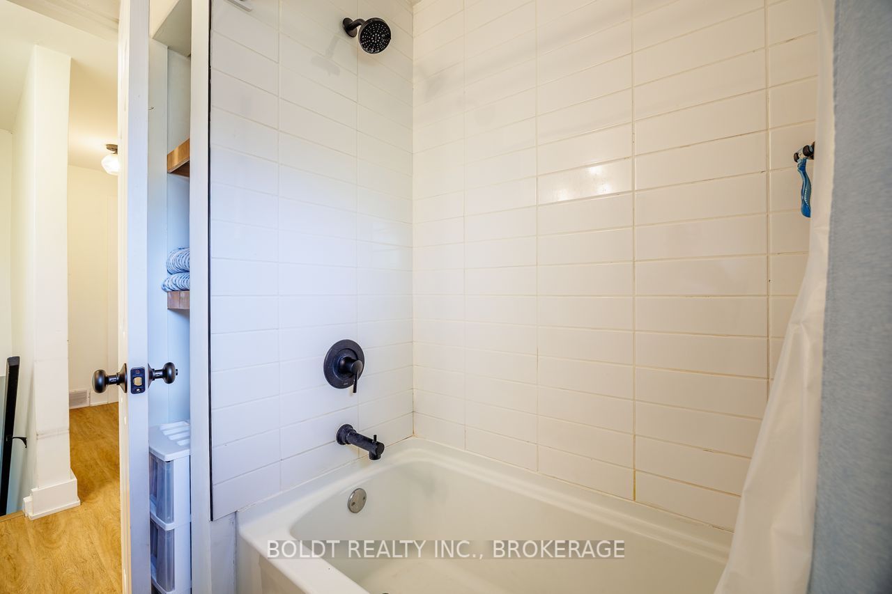 47 Brackencrest Road Property Photo 14