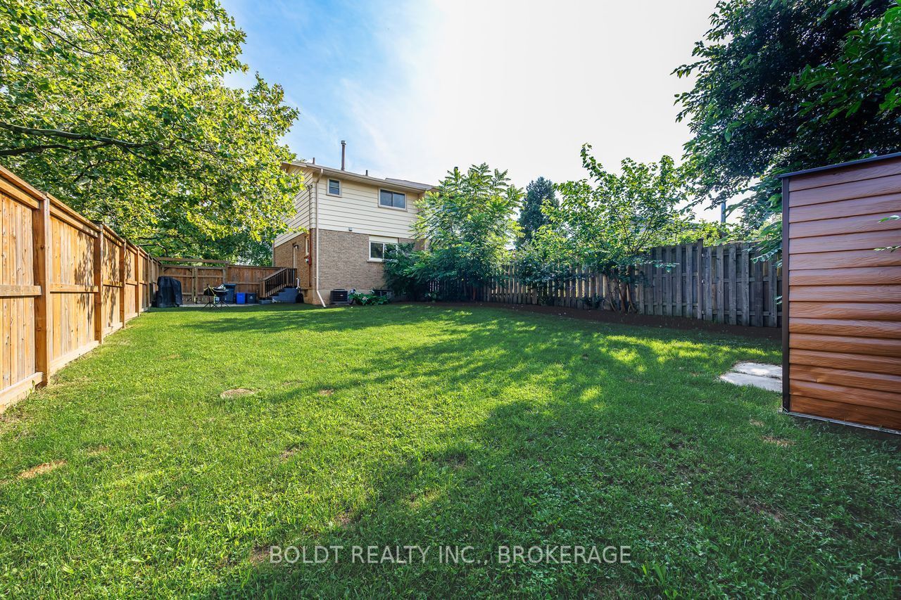 47 Brackencrest Road Property Photo 17