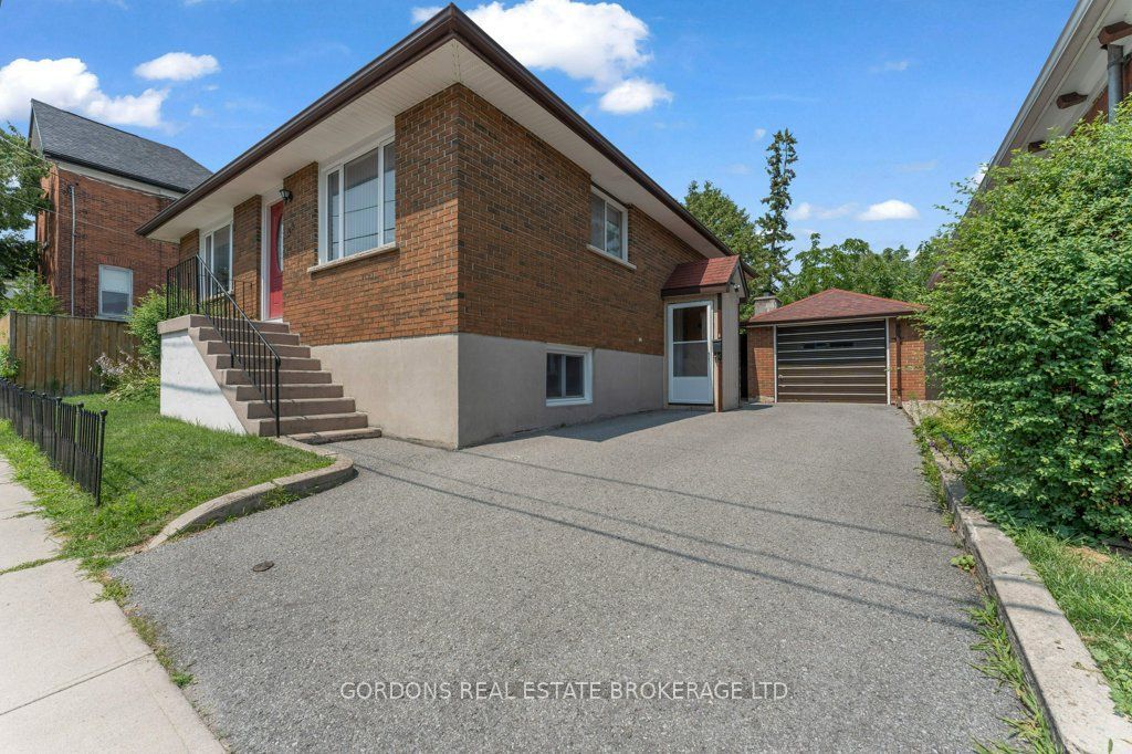 33 Plum Street Property Photo 3