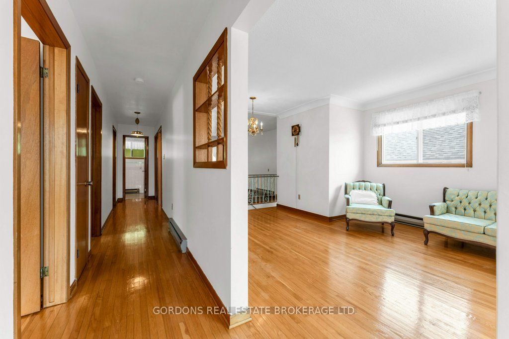 33 Plum Street Property Photo 8