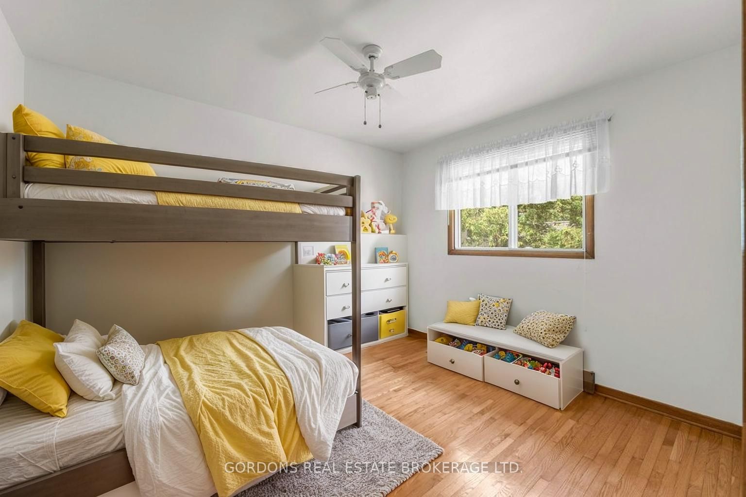 33 Plum Street Property Photo 23