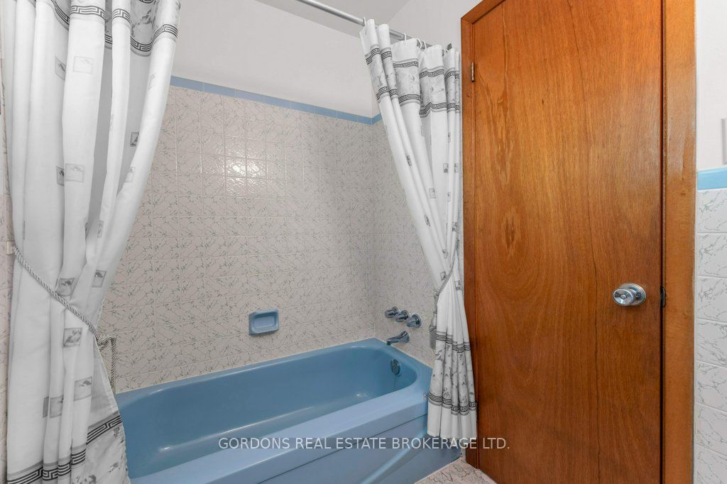 33 Plum Street Property Photo 27