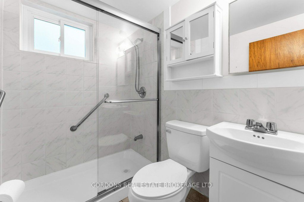 33 Plum Street Property Photo 39