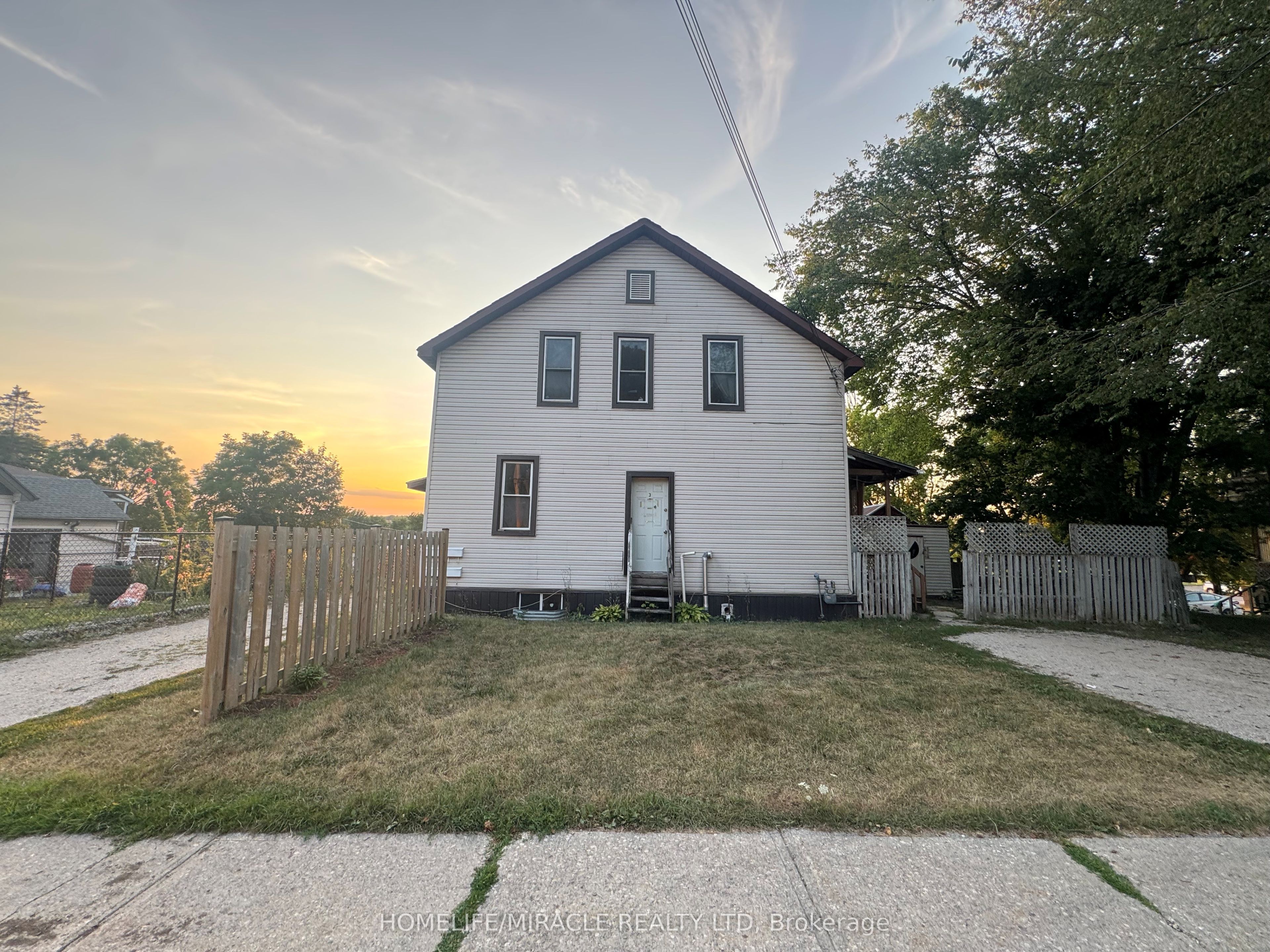 1650 3rd Avenue E Property Photo 1