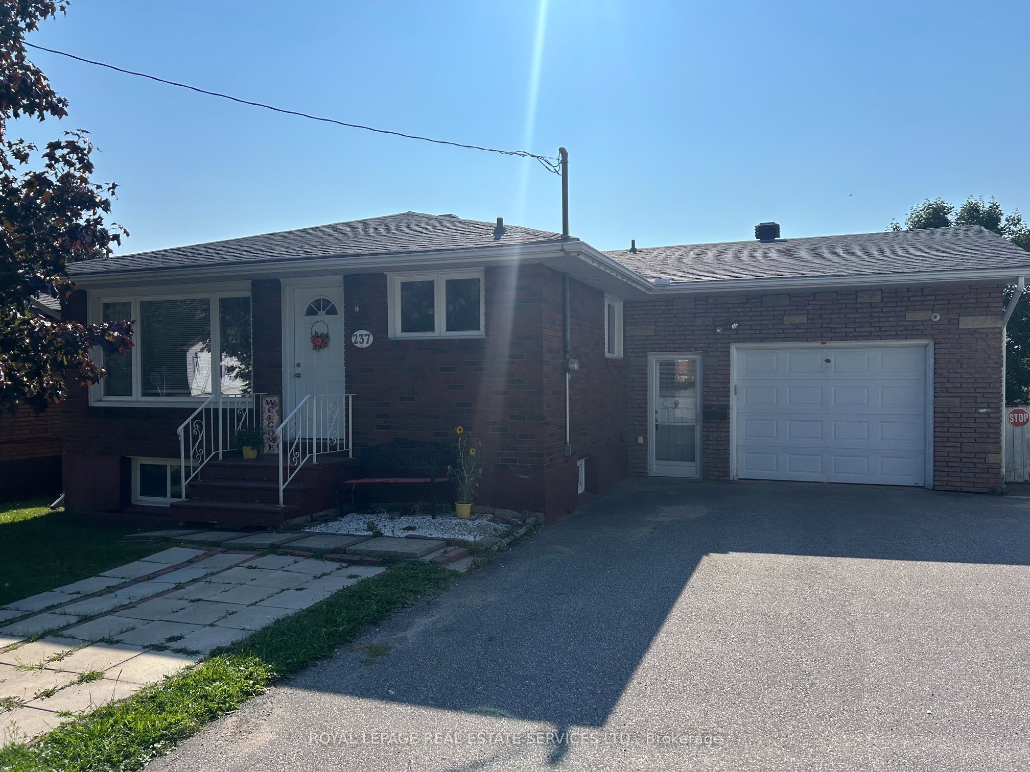 237 Walnut Street Property Photo 1