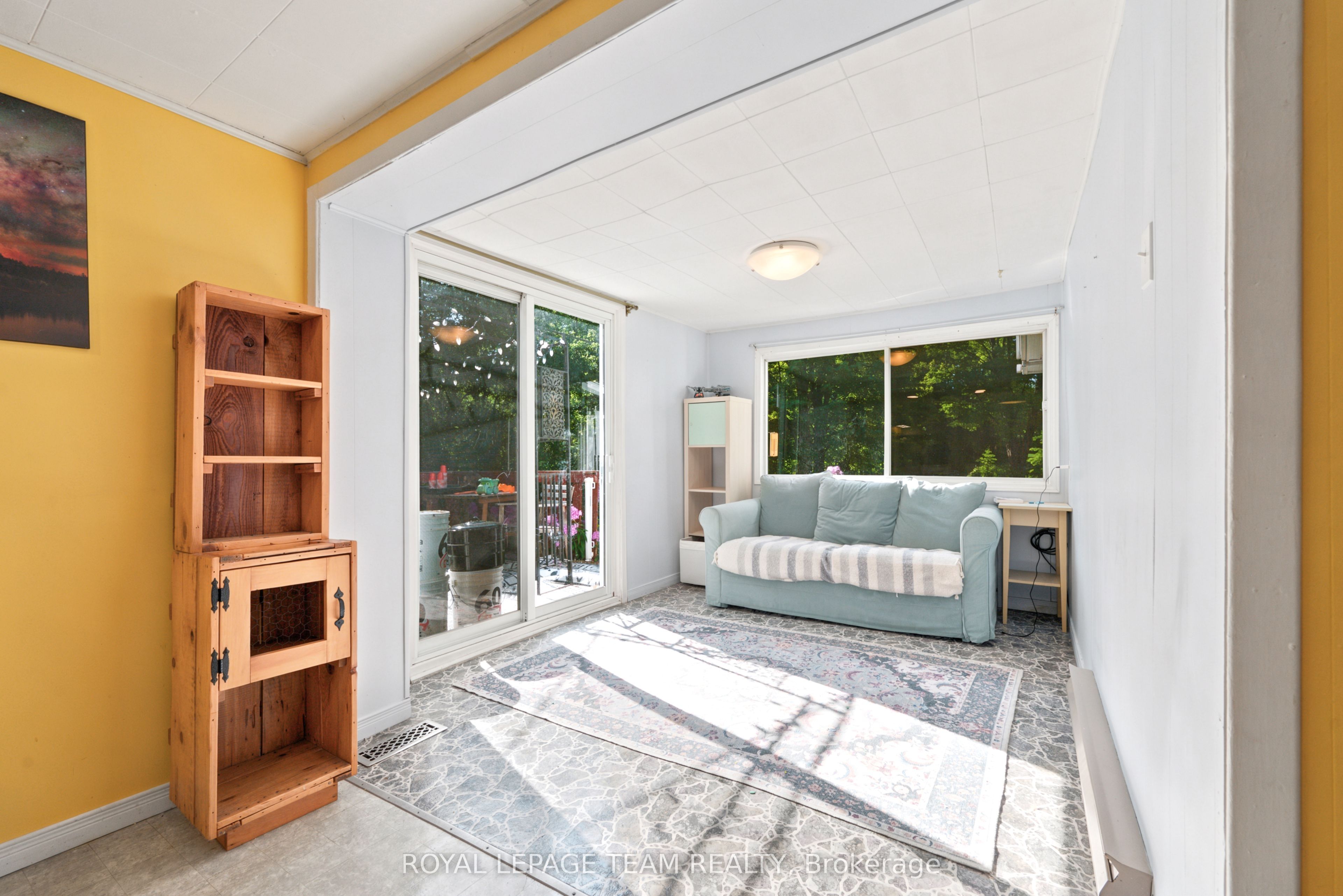 1448 Perrault Road Property Photo 18