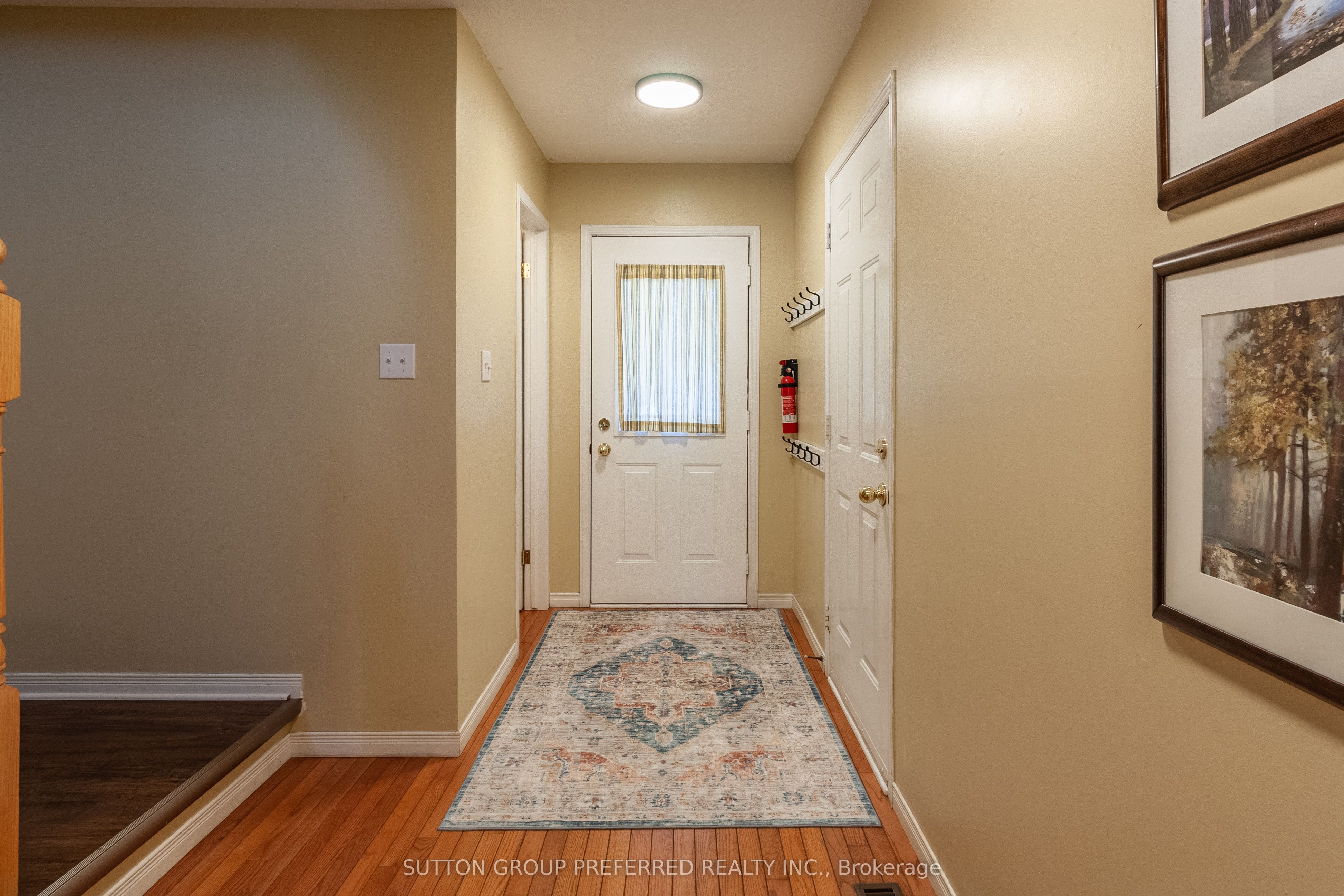 907 Blacksmith Street Property Photo 2