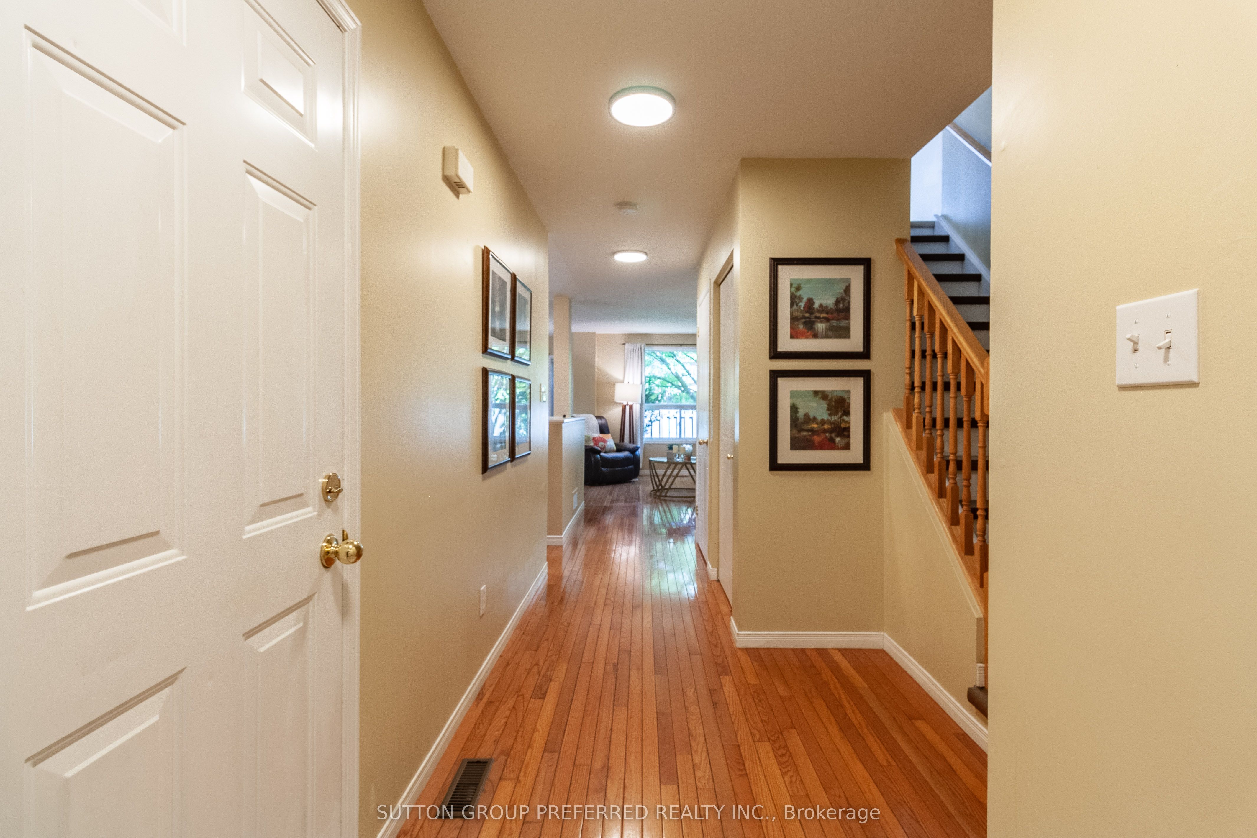 907 Blacksmith Street Property Photo 3