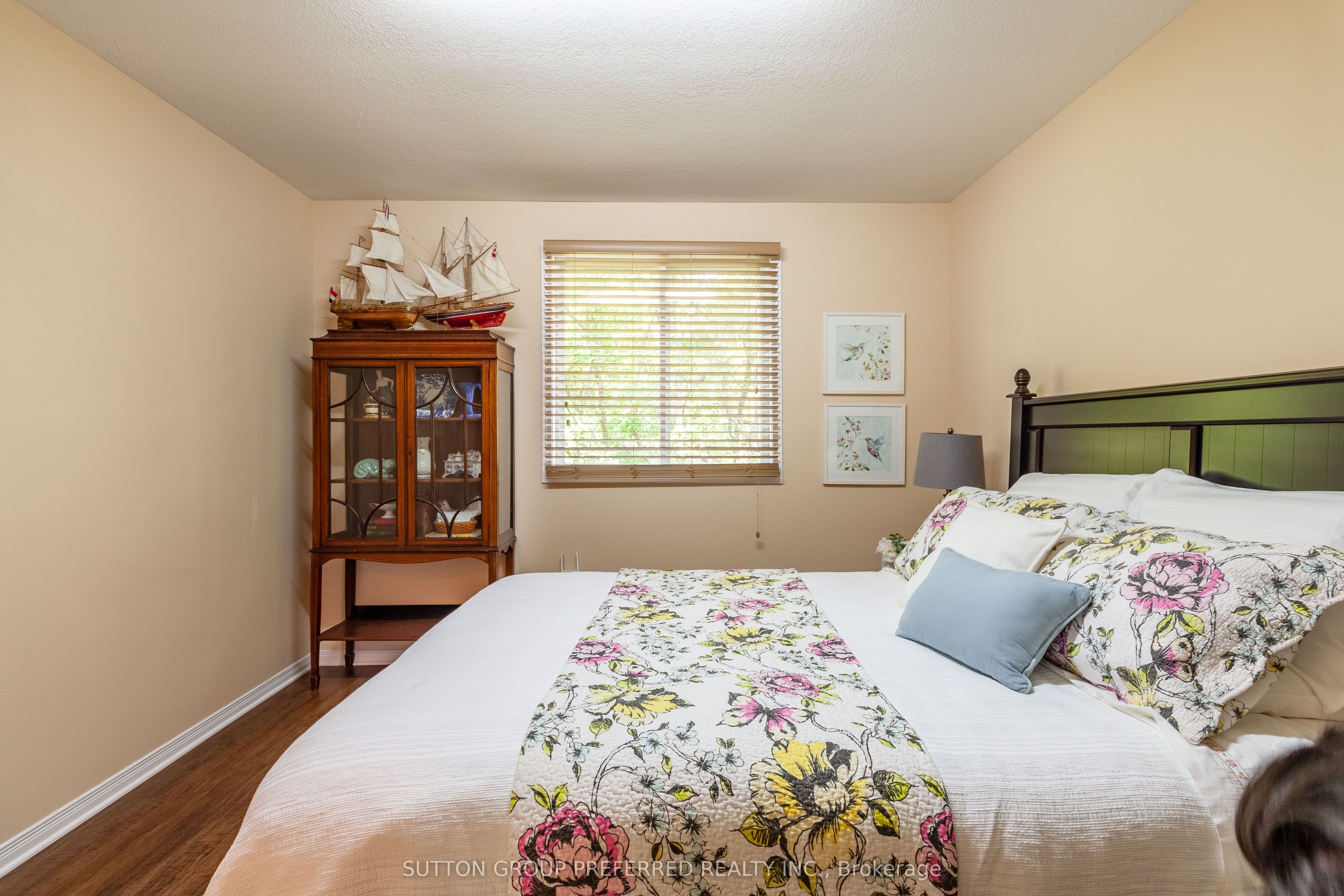 907 Blacksmith Street Property Photo 27
