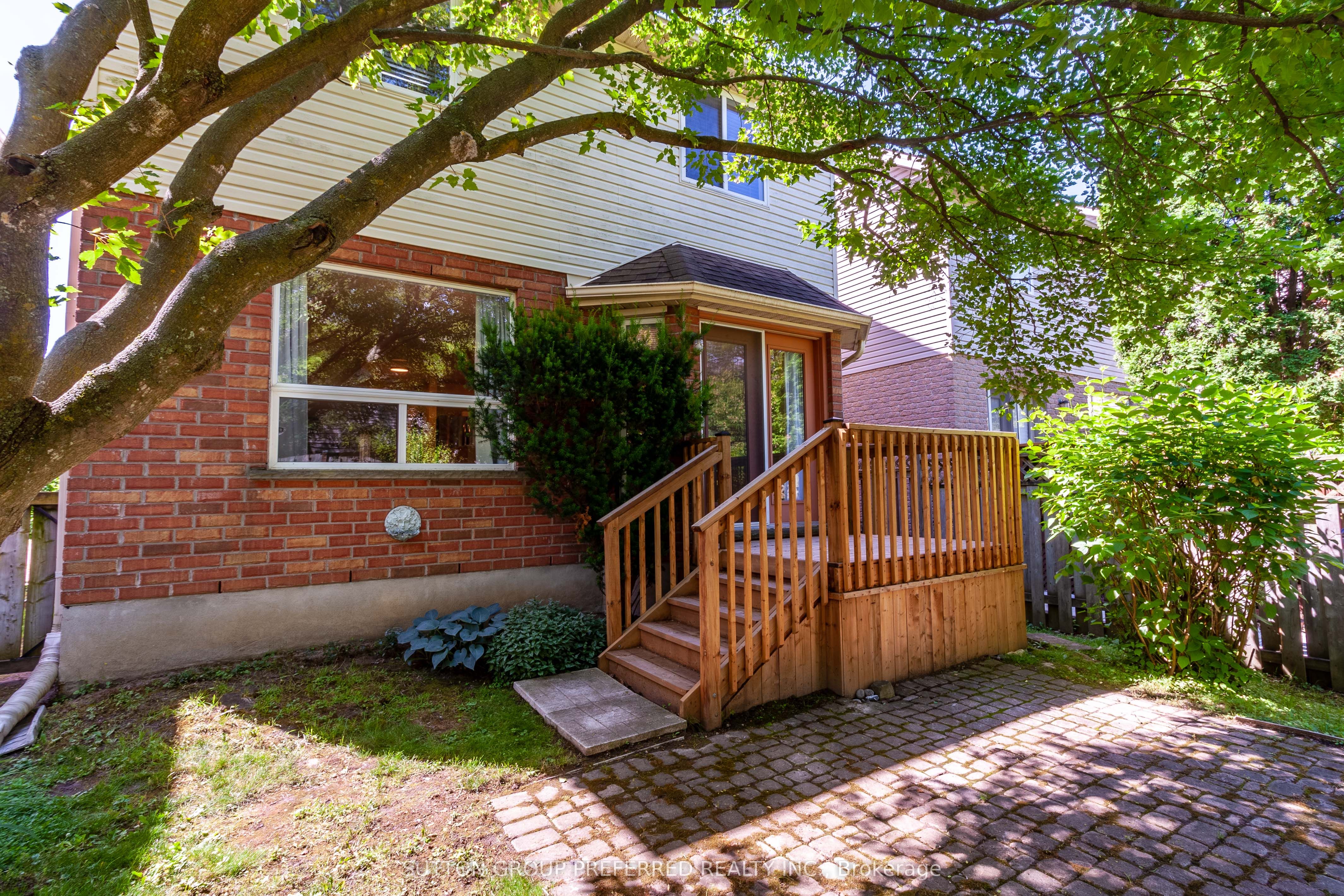 907 Blacksmith Street Property Photo 42