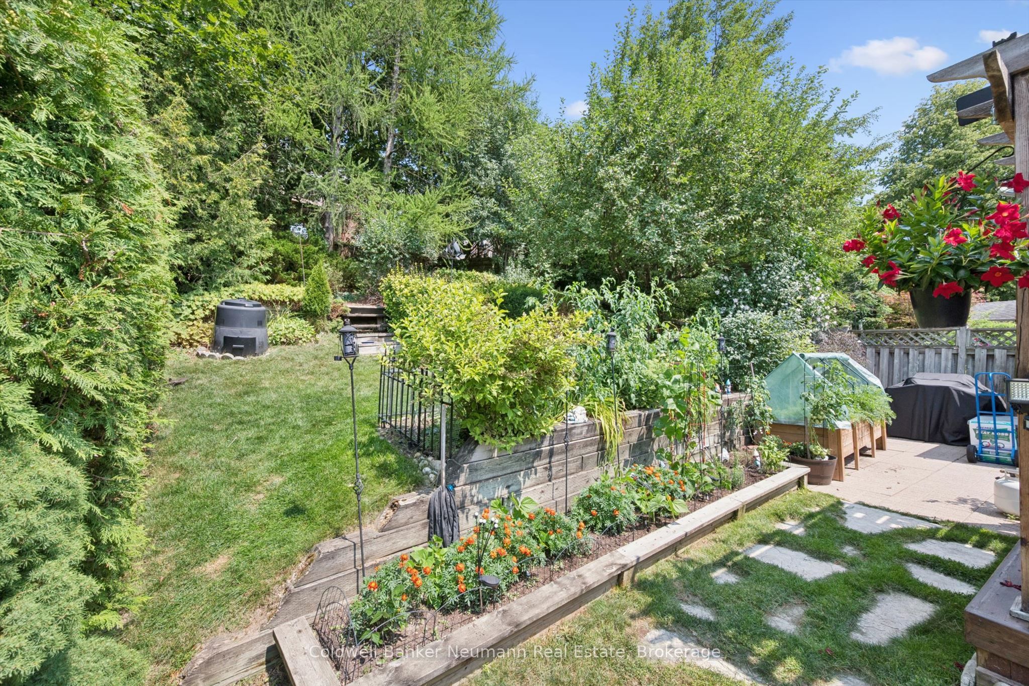 392 Imperial Road S Property Photo 29