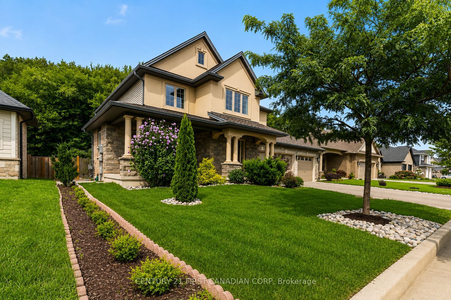 10 Birchall Lane Property Photo 3