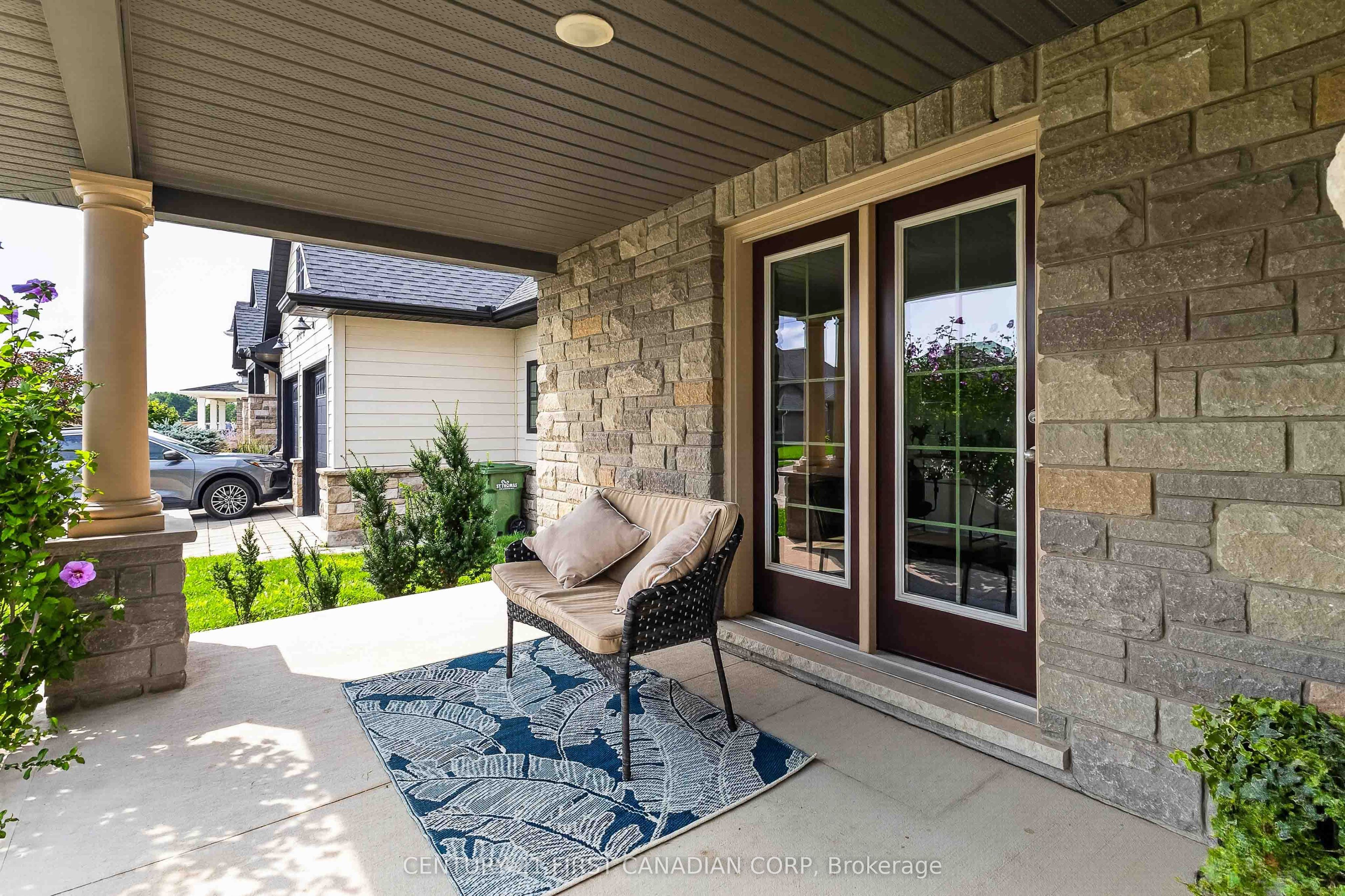 10 Birchall Lane Property Photo 5