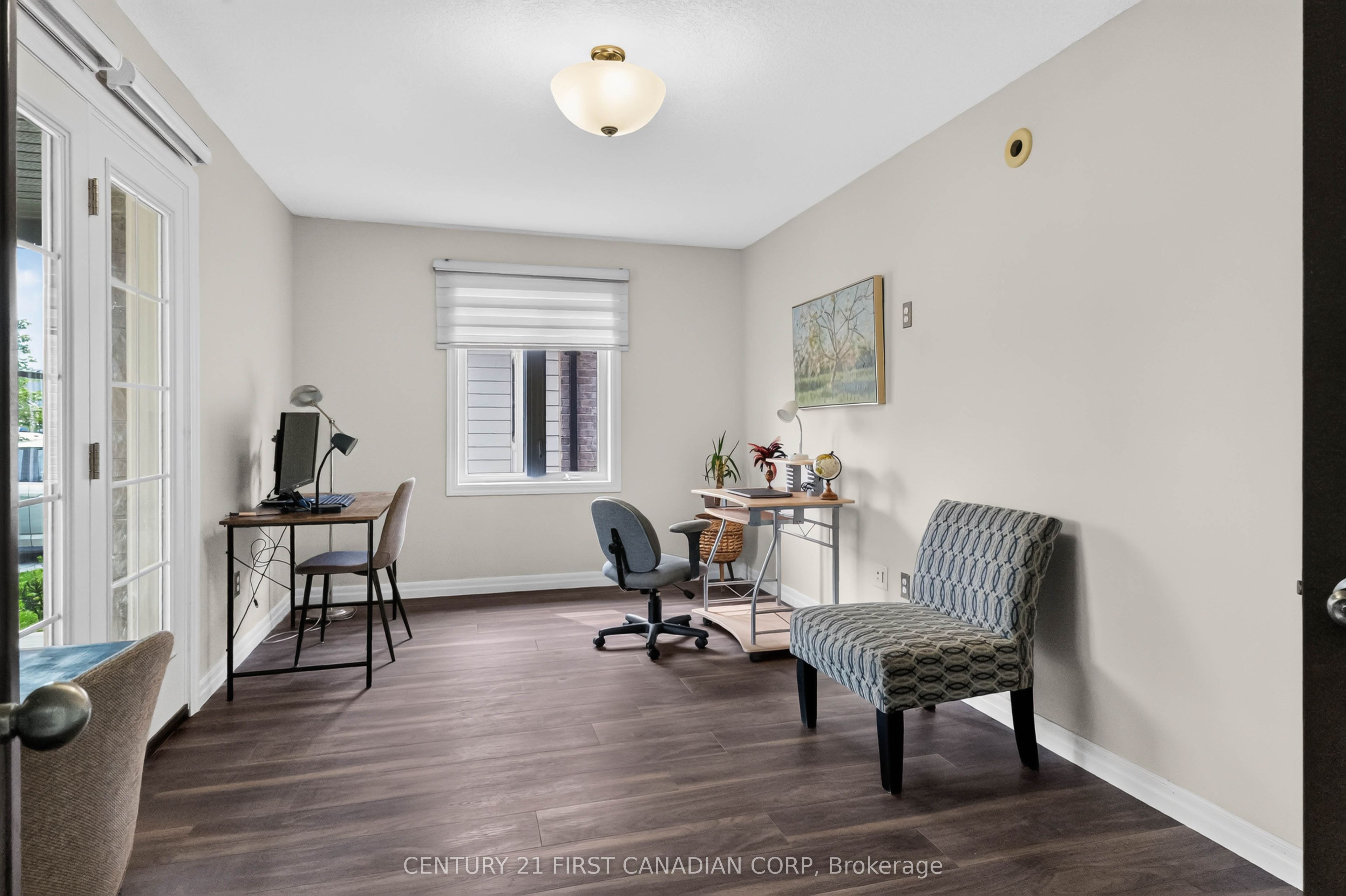 10 Birchall Lane Property Photo 9