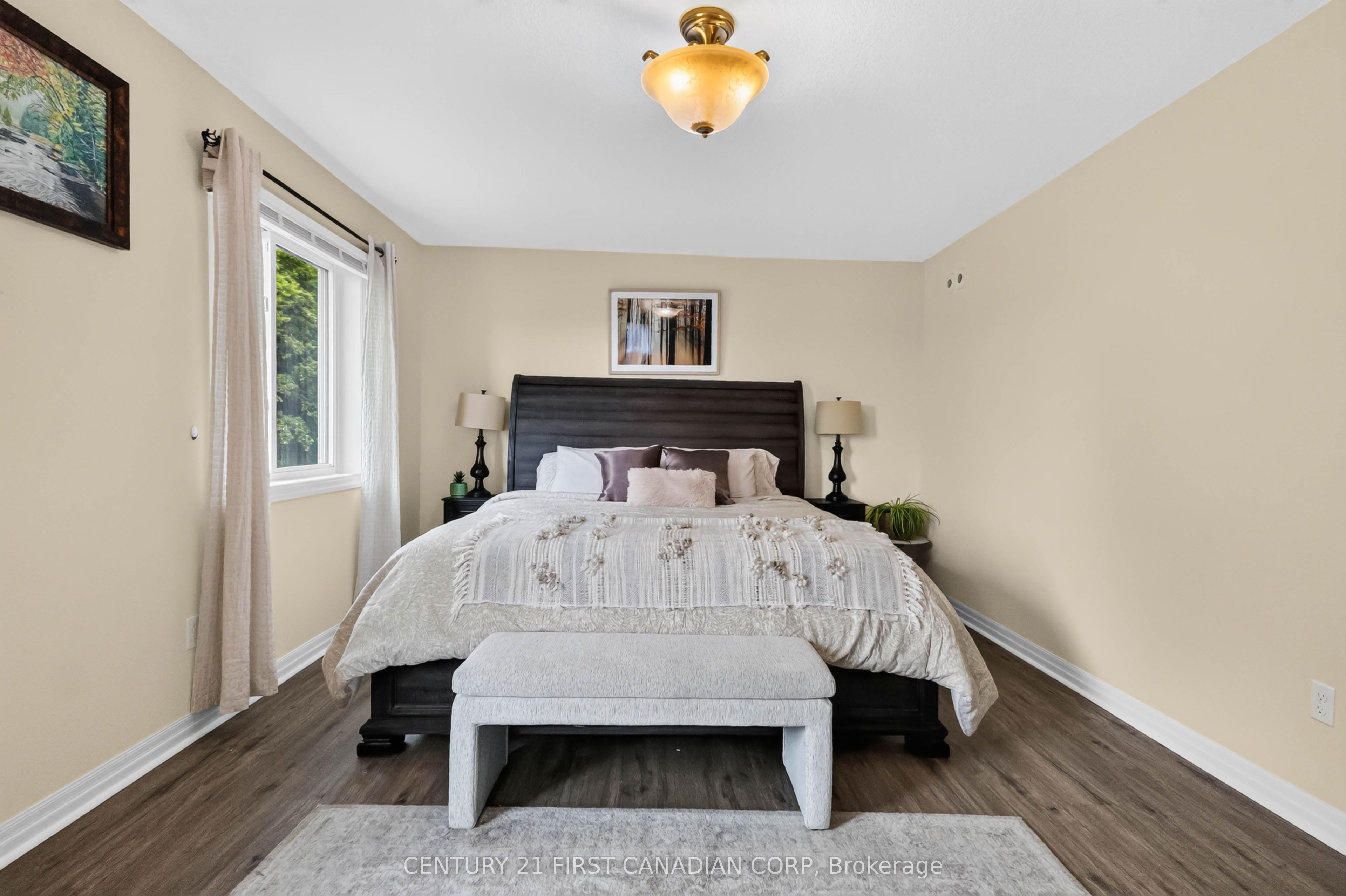 10 Birchall Lane Property Photo 31