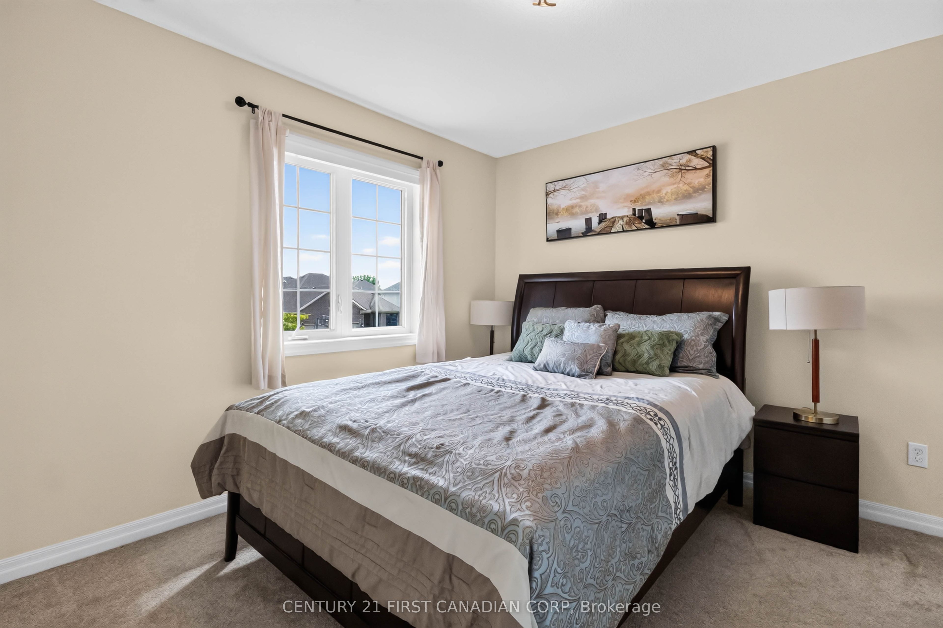 10 Birchall Lane Property Photo 36