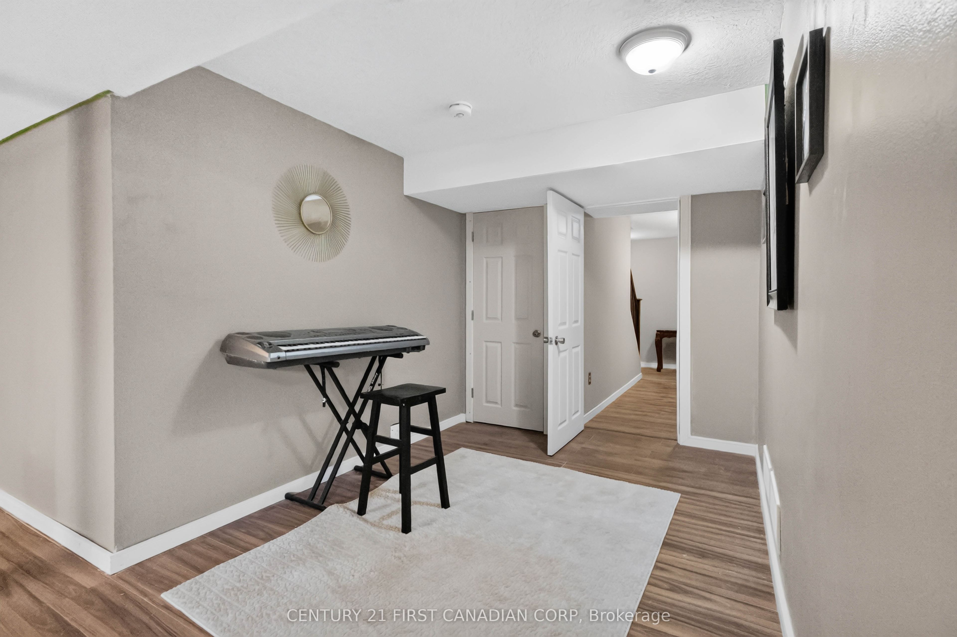 10 Birchall Lane Property Photo 39