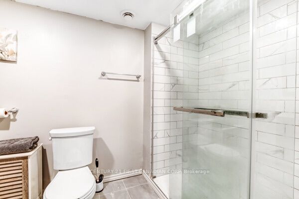 10 Birchall Lane Property Photo 43