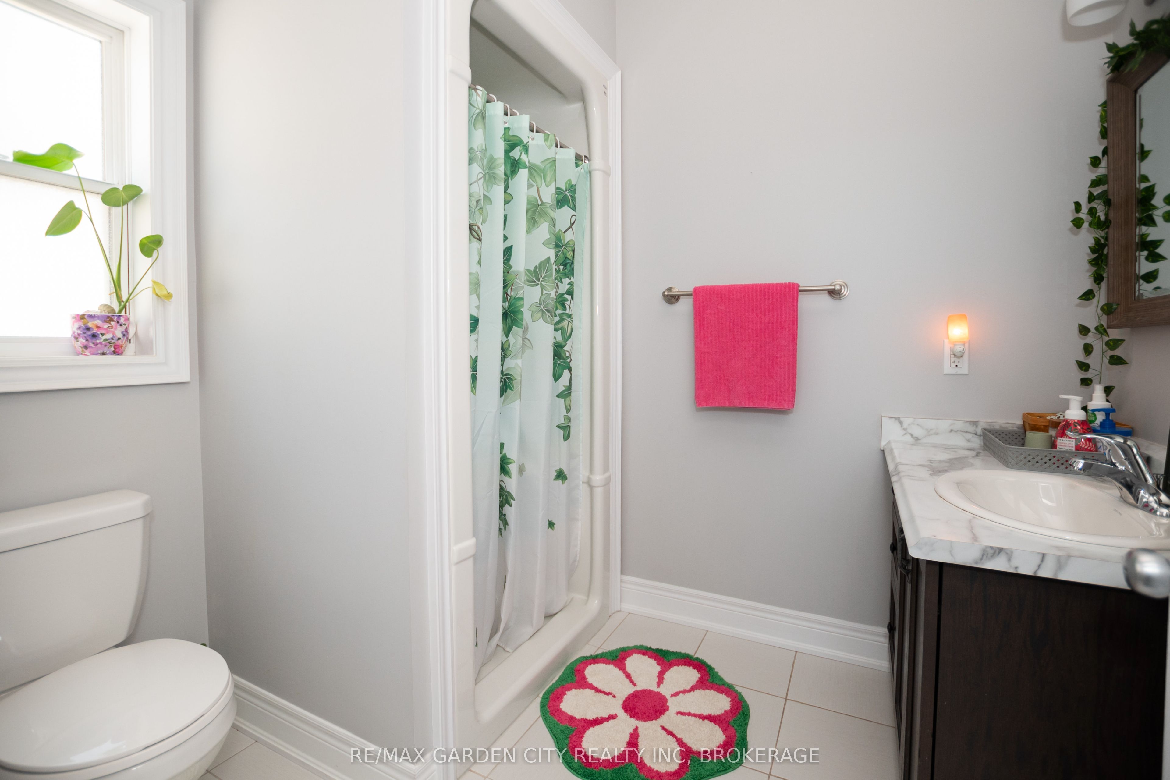 4073 Village Creek Drive Property Photo 27