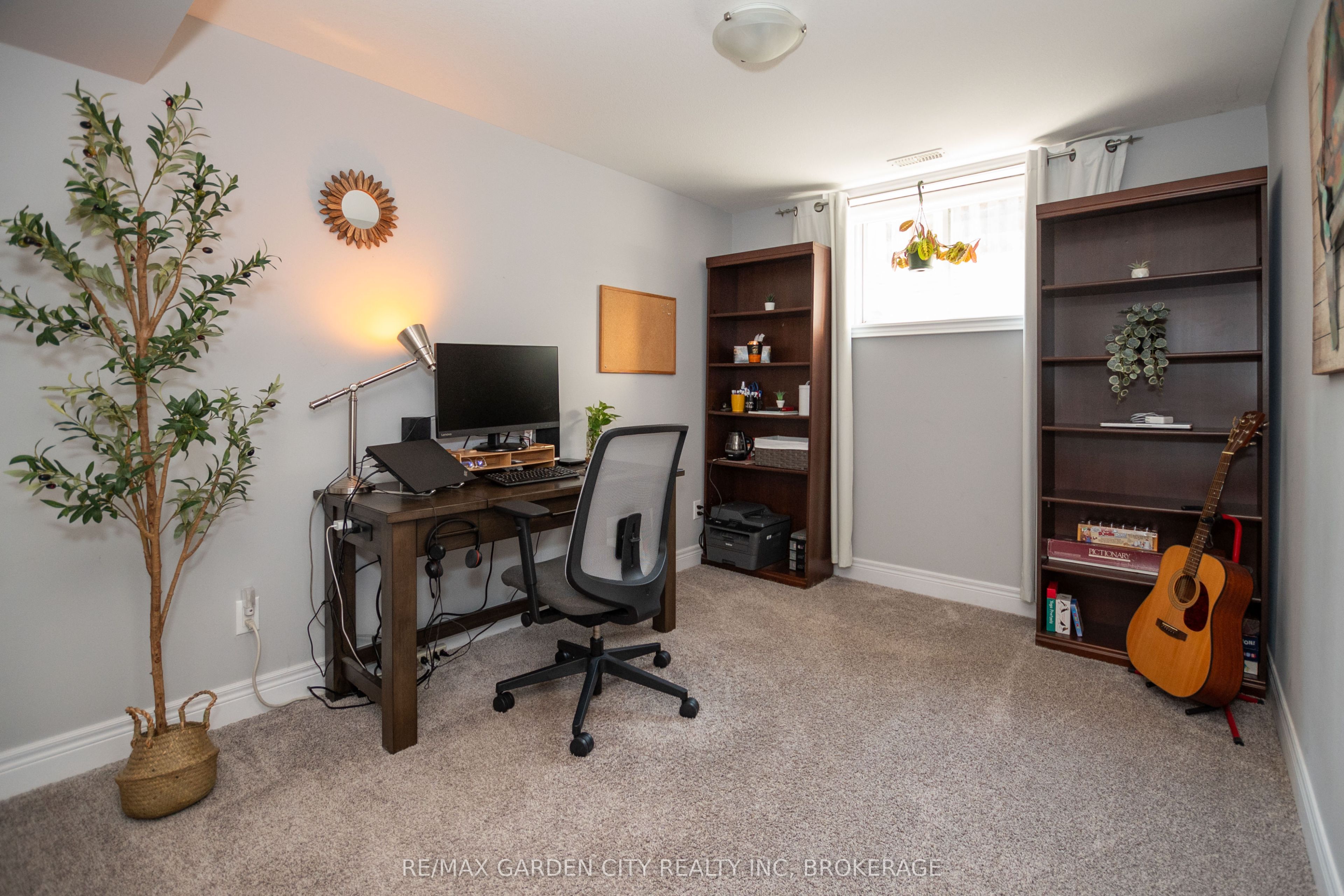 4073 Village Creek Drive Property Photo 35