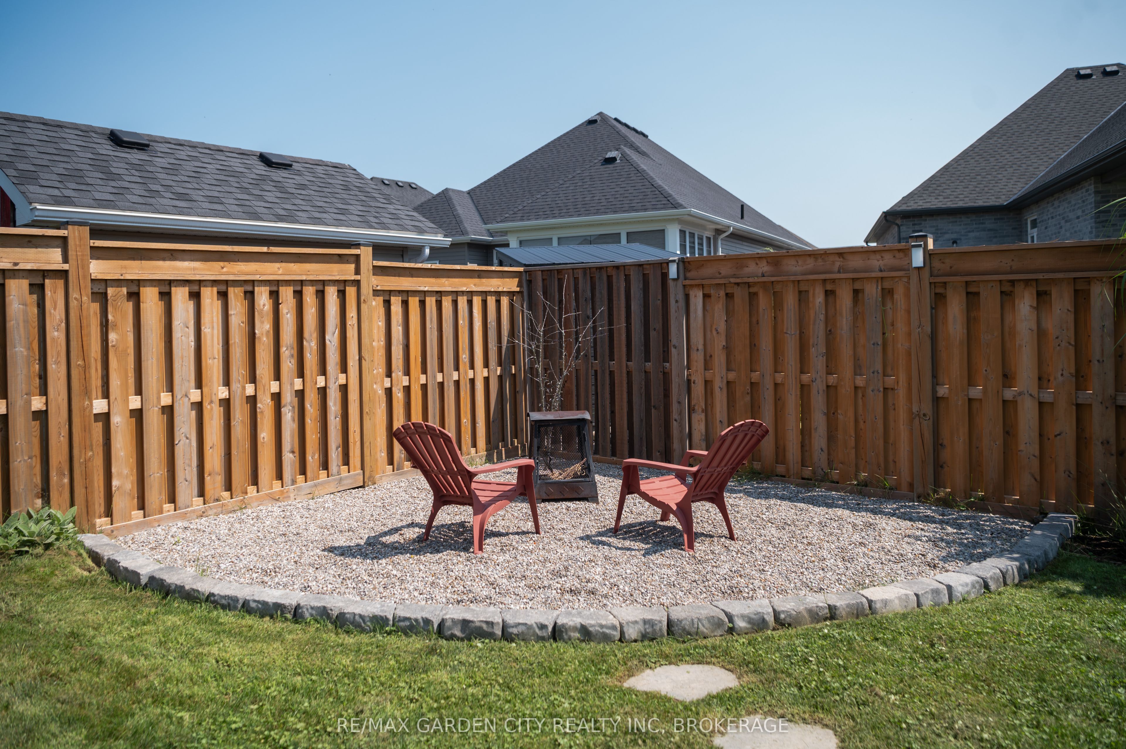 4073 Village Creek Drive Property Photo 49