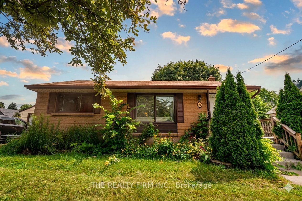 348 Winnipeg Boulevard Property Photo 3