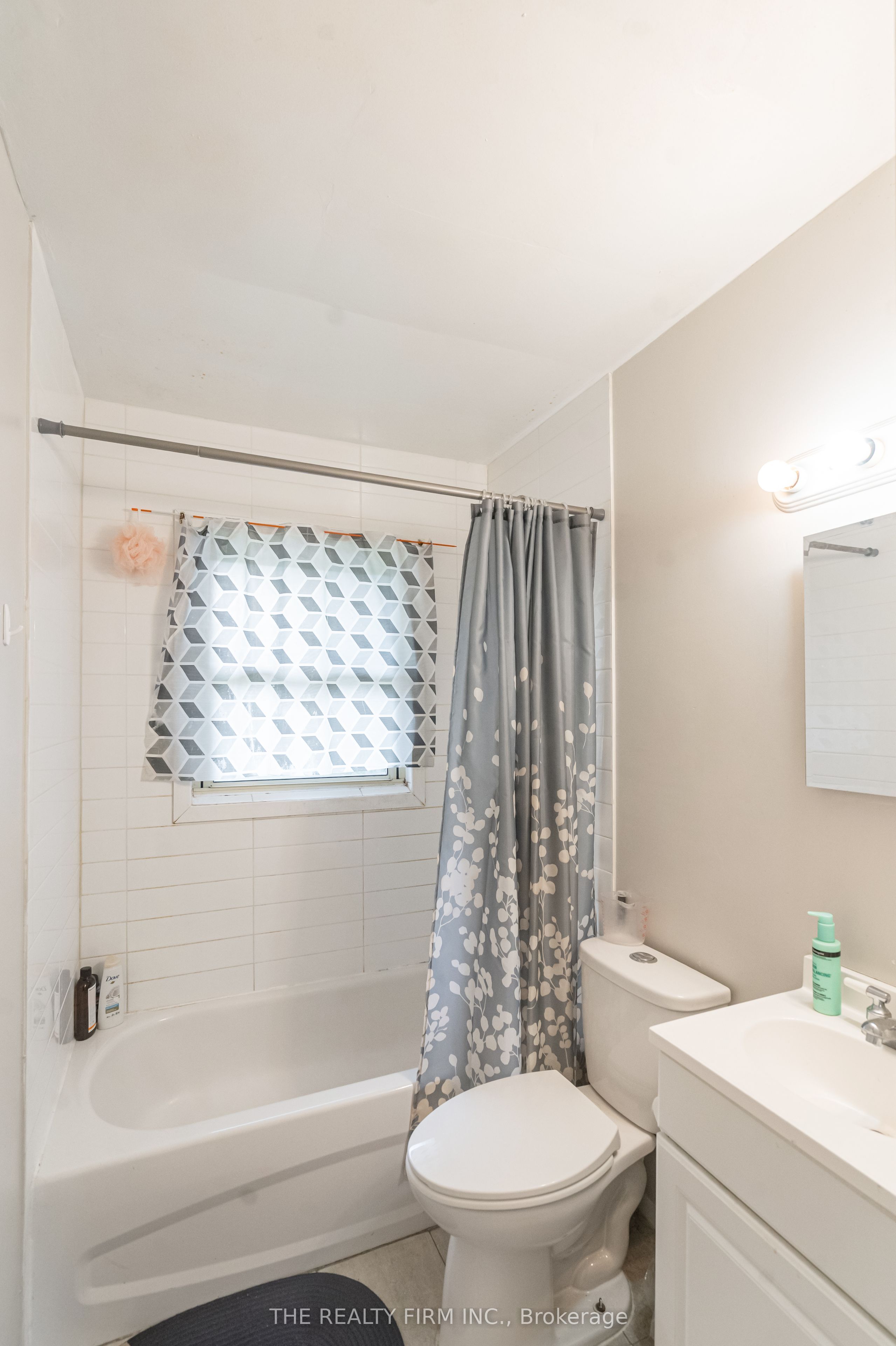 348 Winnipeg Boulevard Property Photo 8