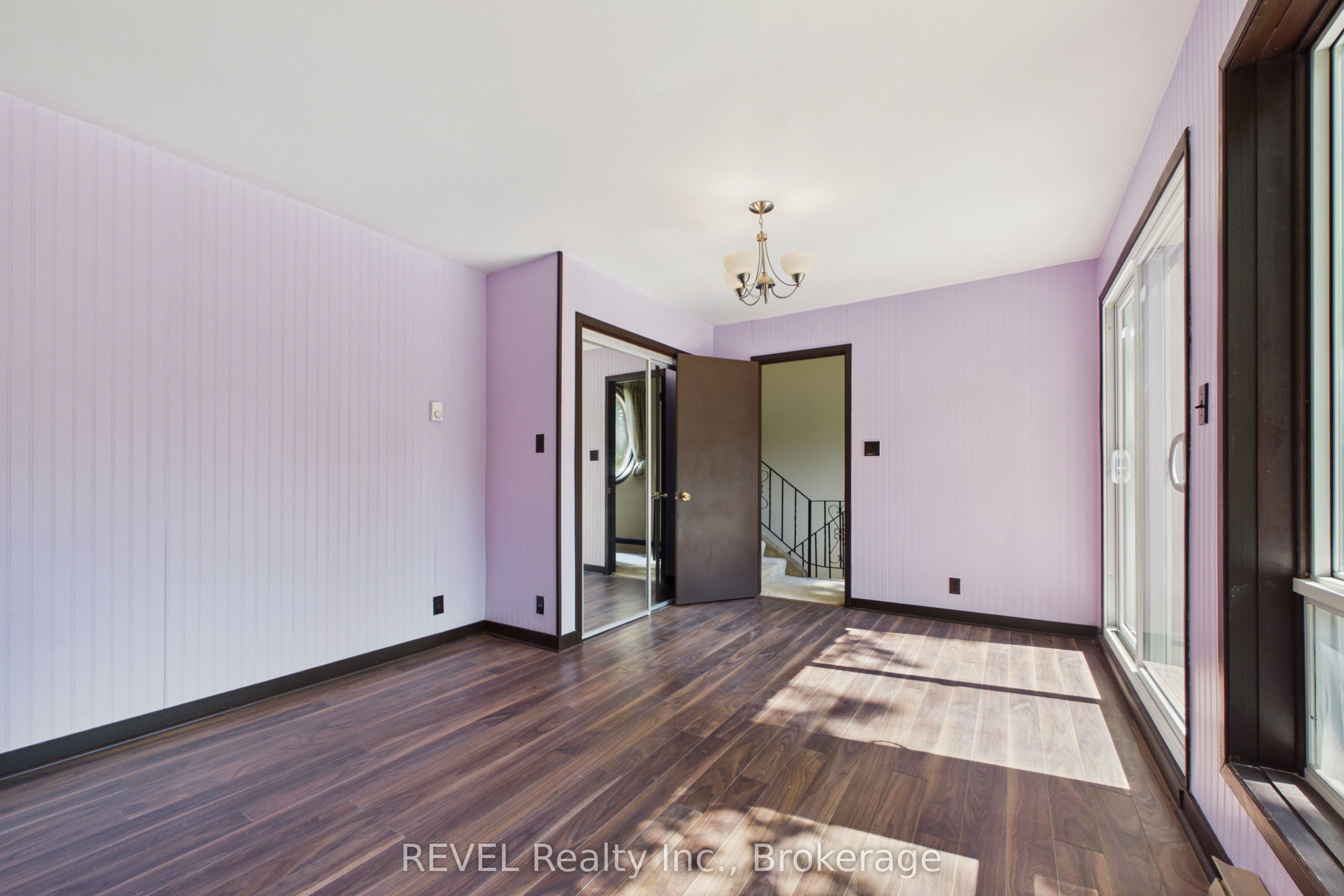 370 Segwun Boulevard Property Photo 28