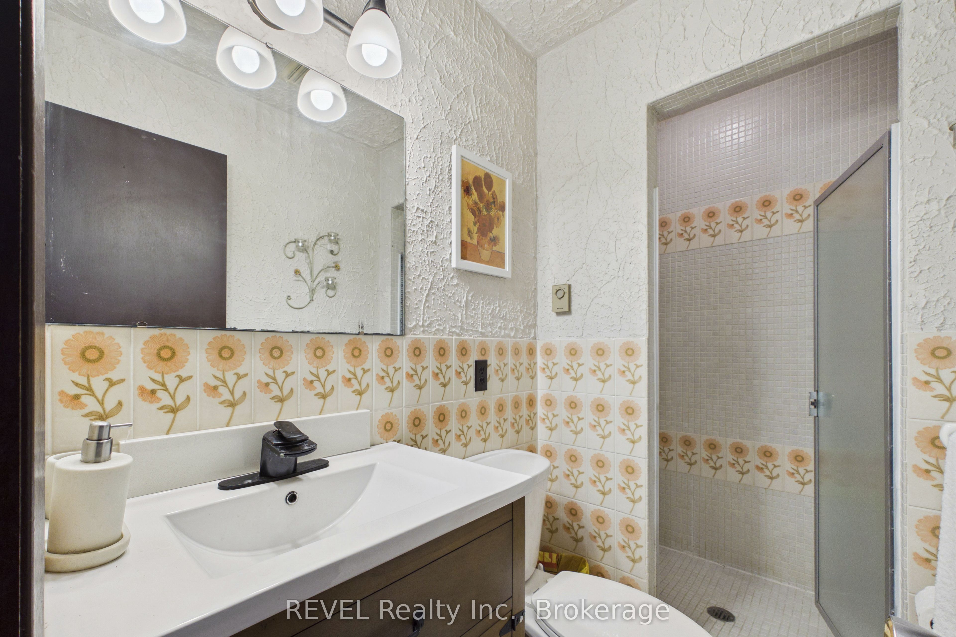 370 Segwun Boulevard Property Photo 29