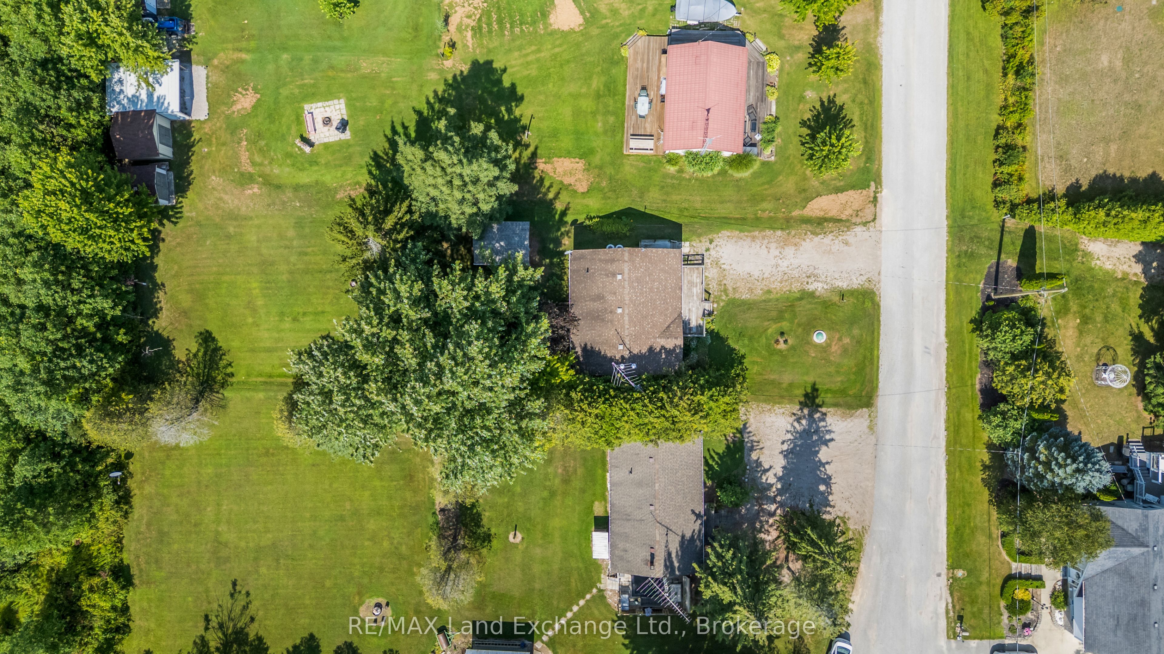 46 Lilac Lane Property Photo 4