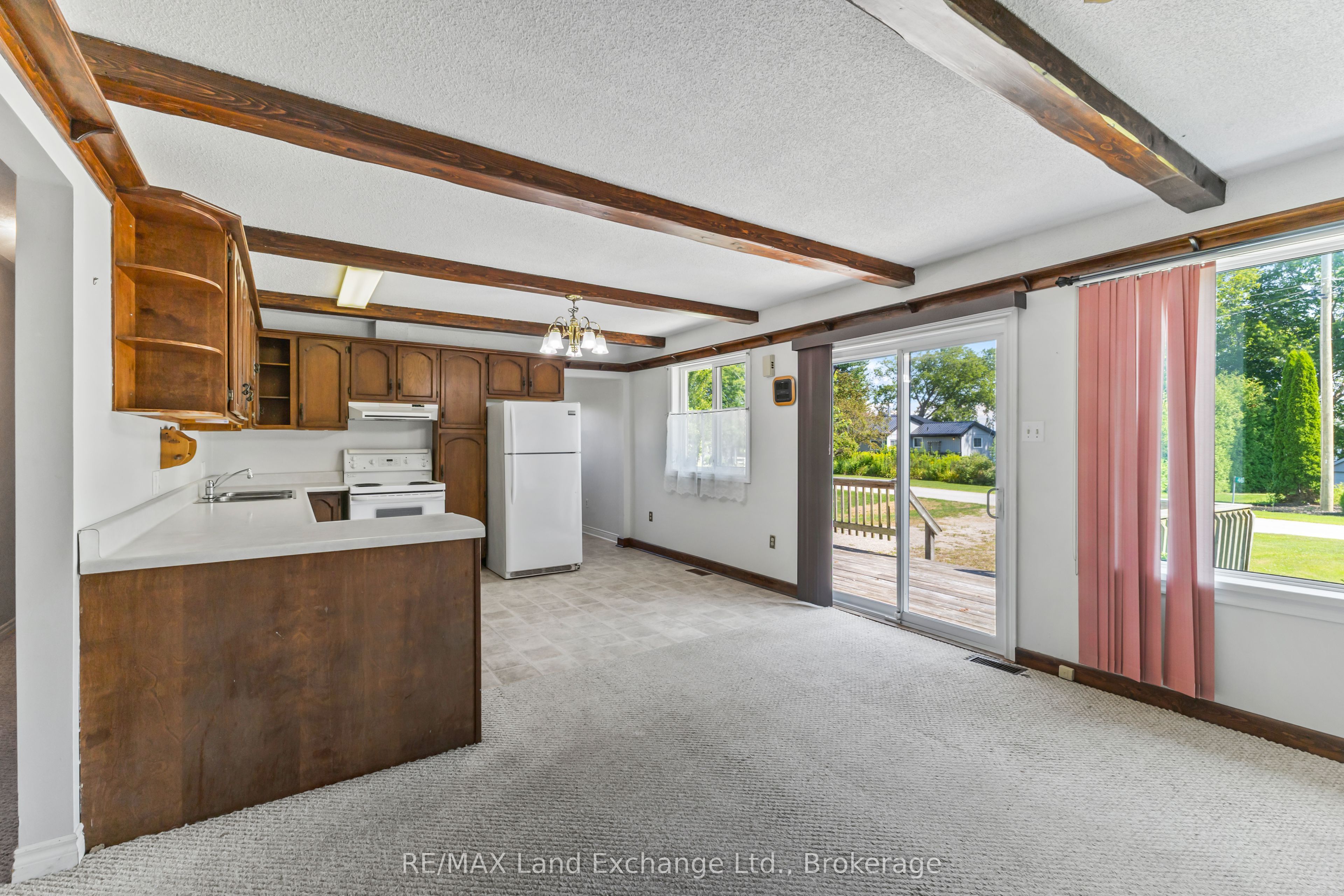 46 Lilac Lane Property Photo 12